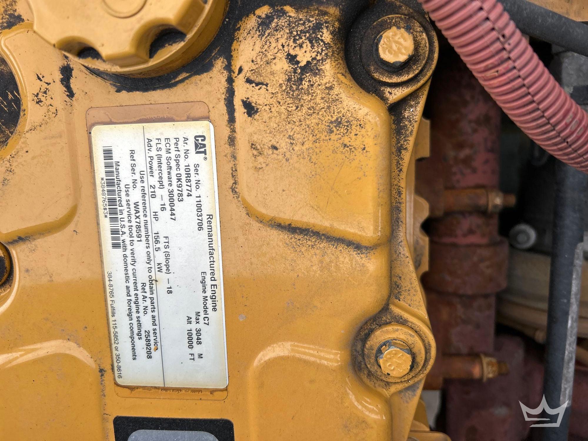 2006 Freightliner M2 106 SPORTCH