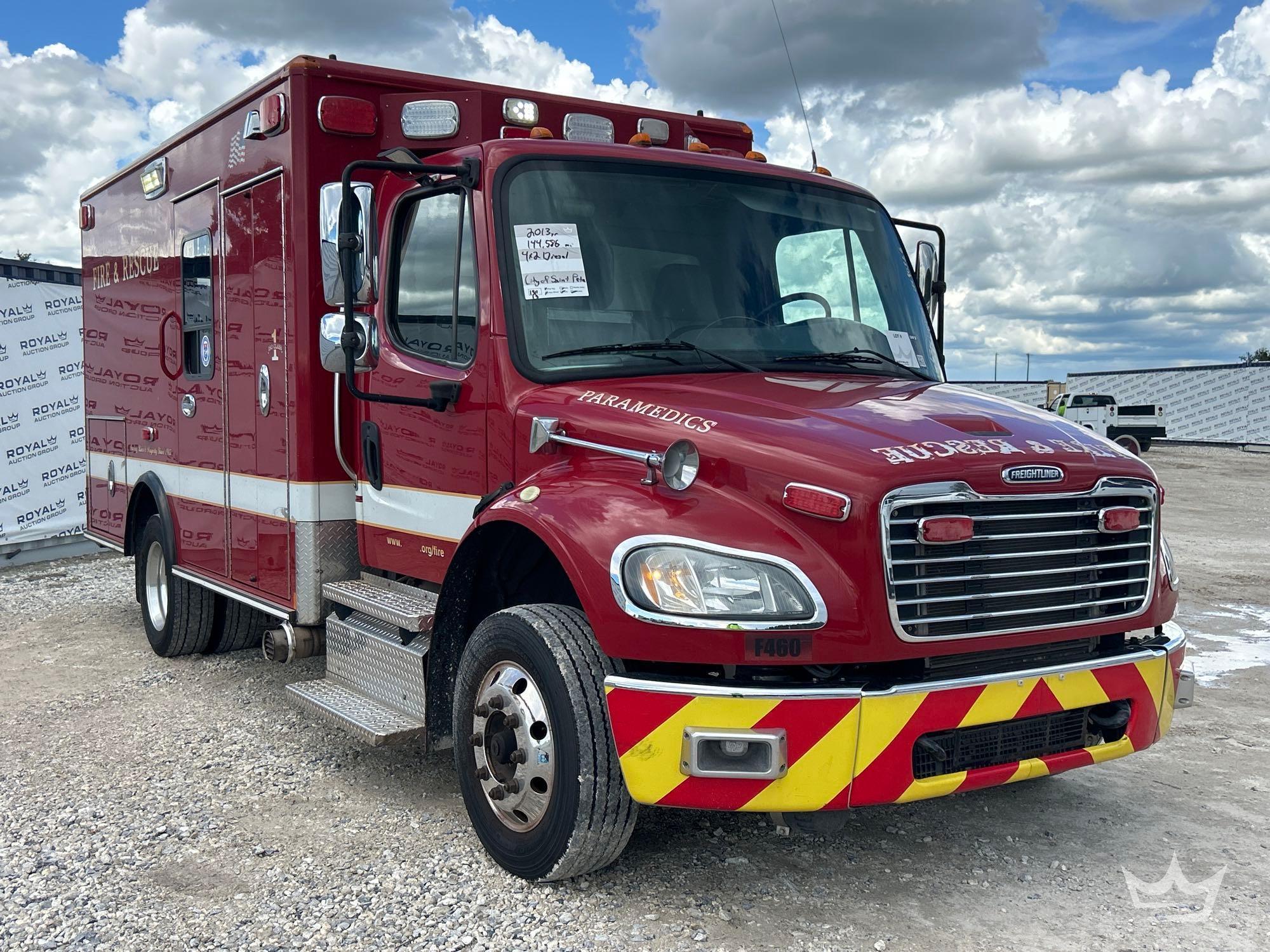 2013 Freightliner M2 106