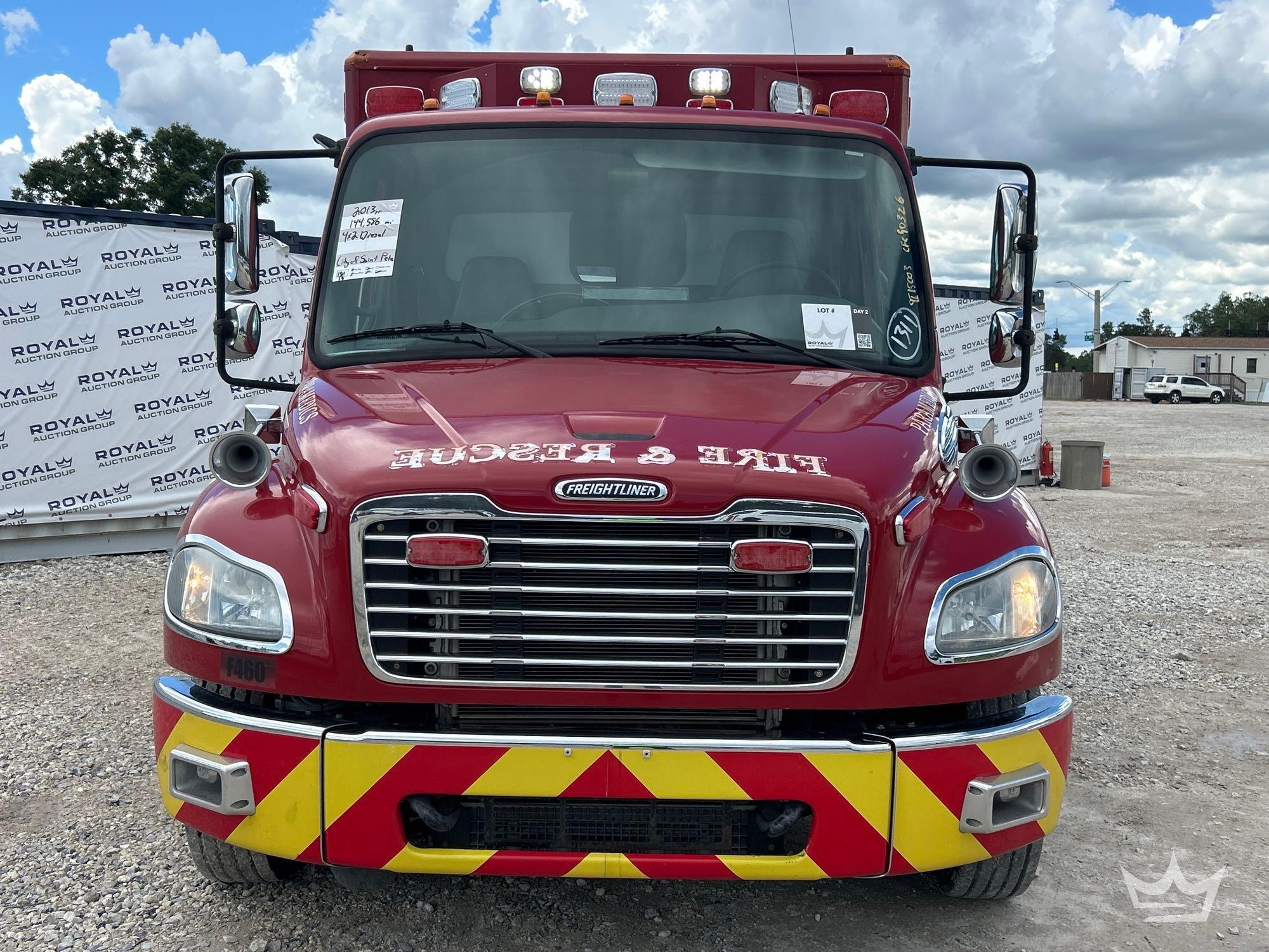 2013 Freightliner M2 106