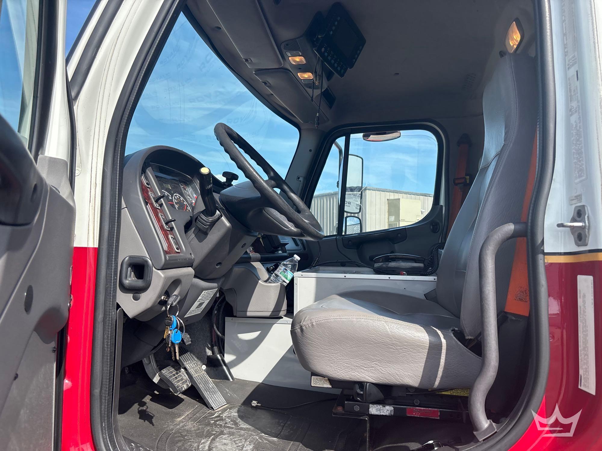 2014 Freightliner M2 106