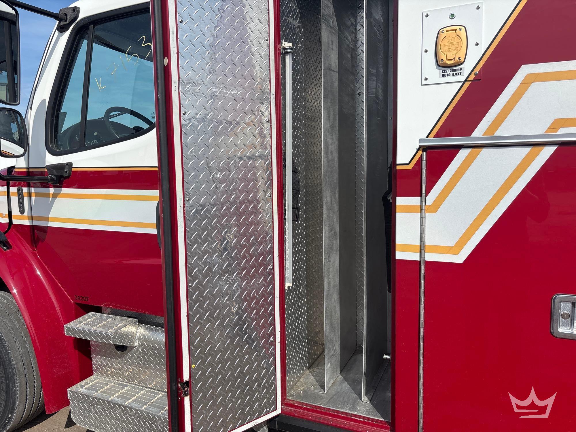 2014 Freightliner M2 106