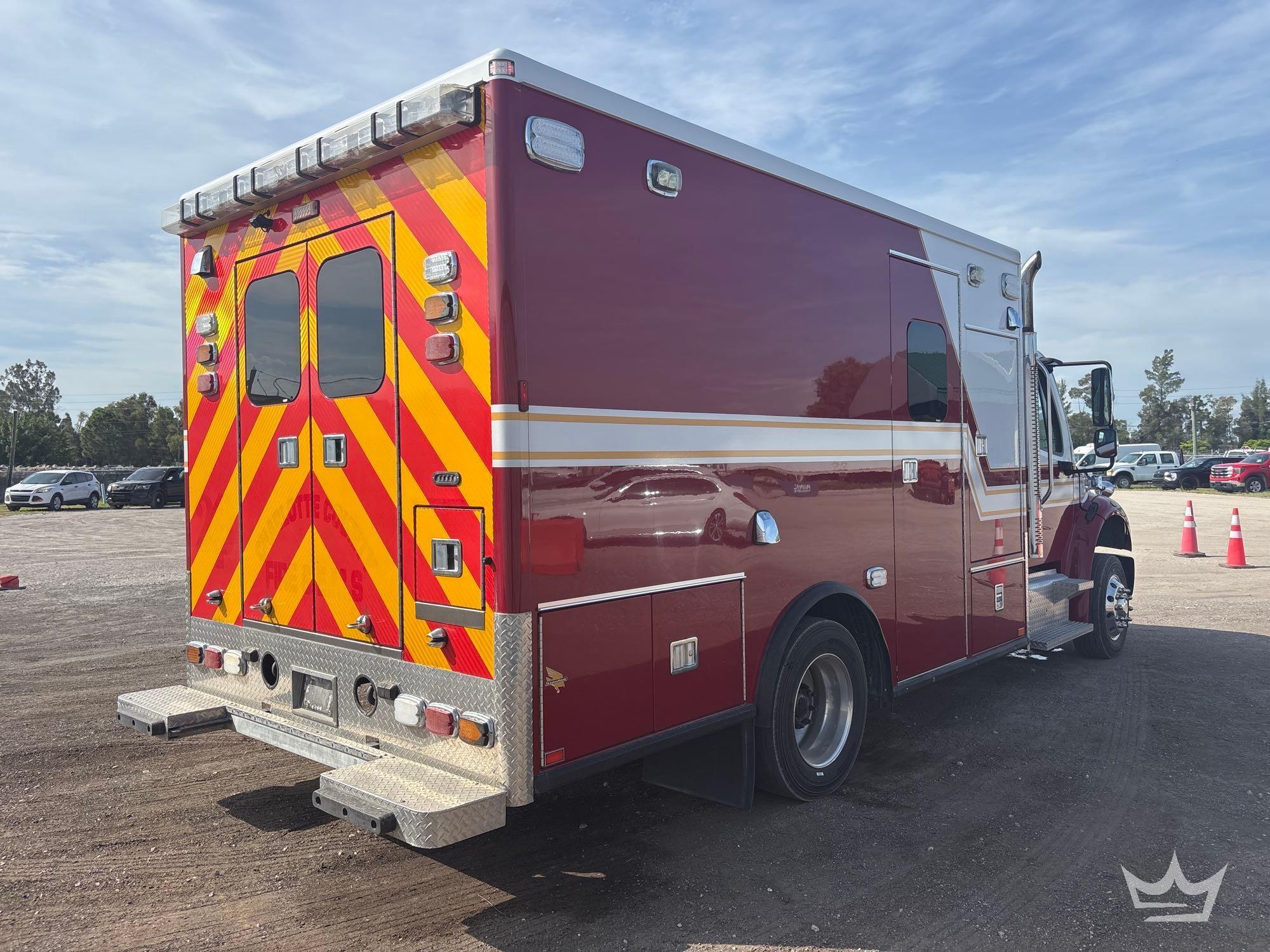 2014 Freightliner M2 106