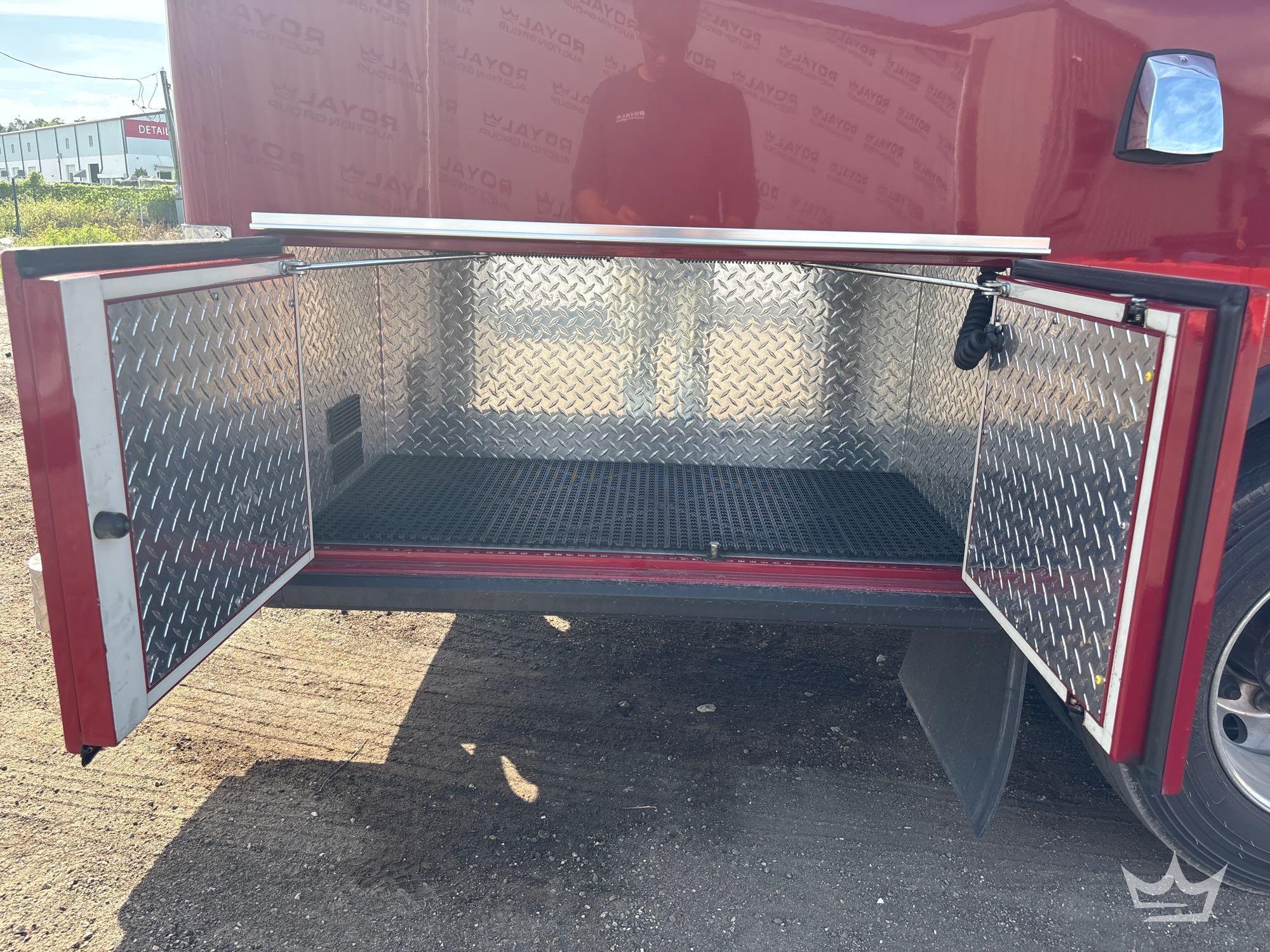 2014 Freightliner M2 106