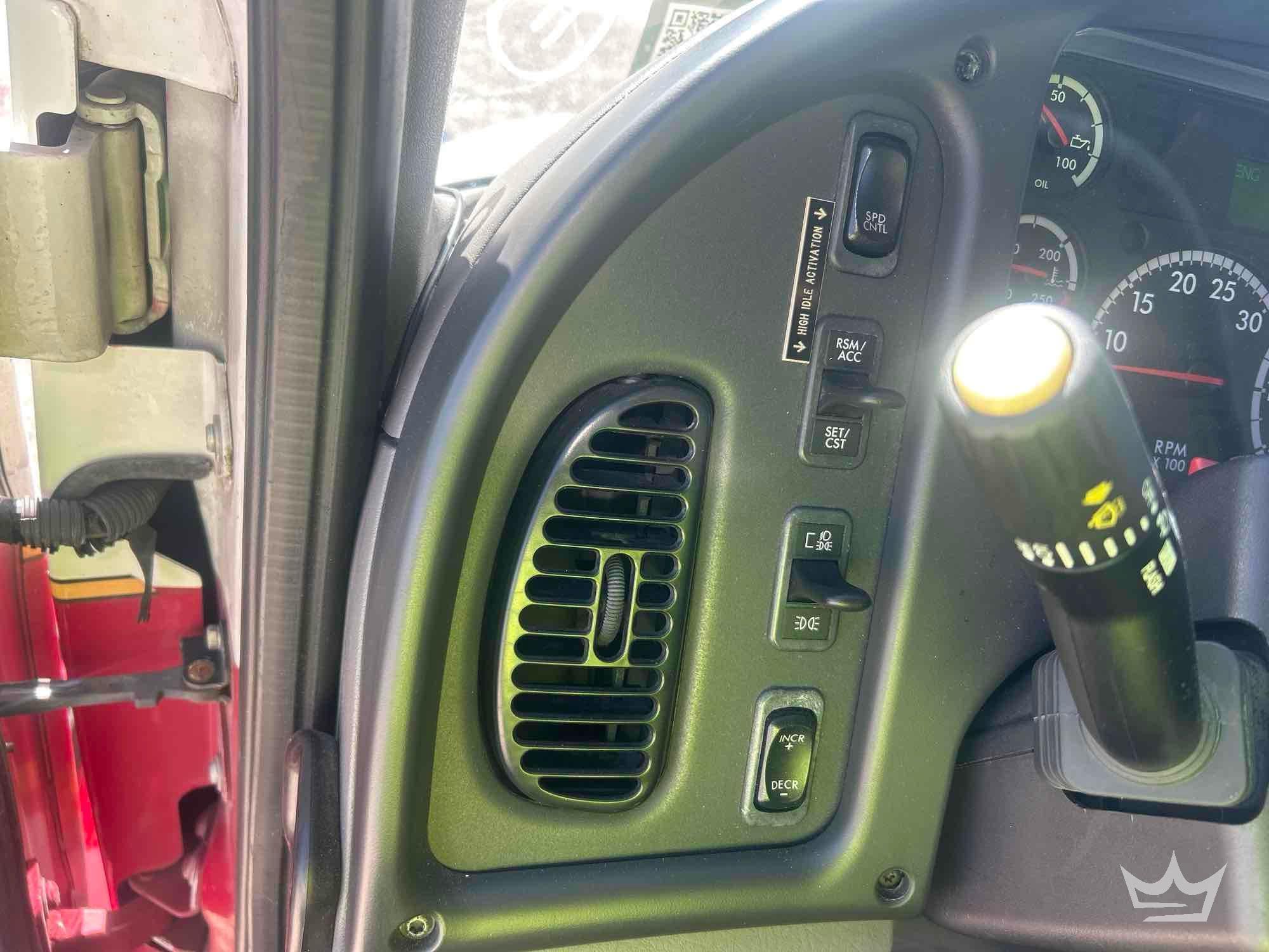 2016 Freightliner M2 106