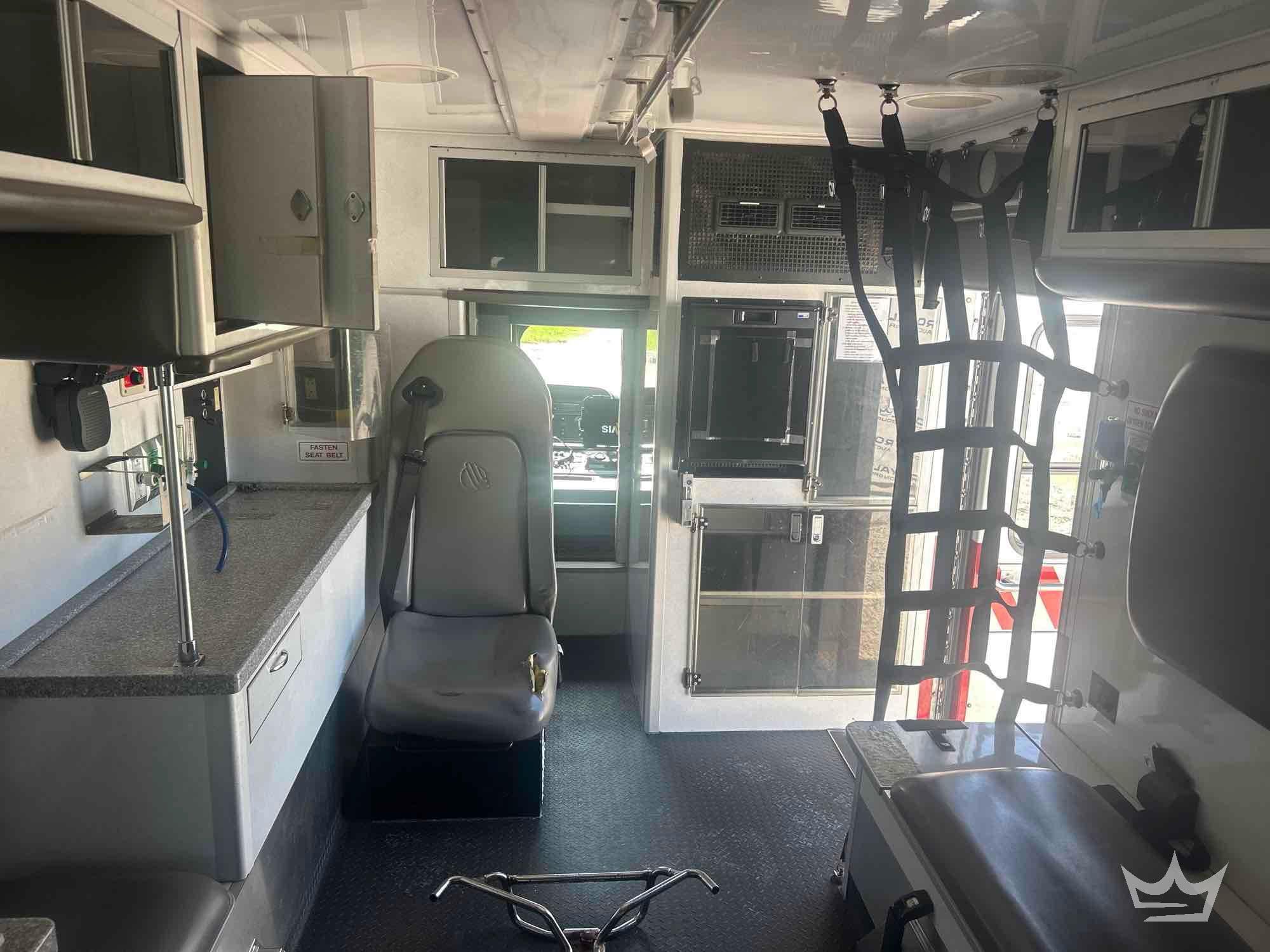 2016 Freightliner M2 106