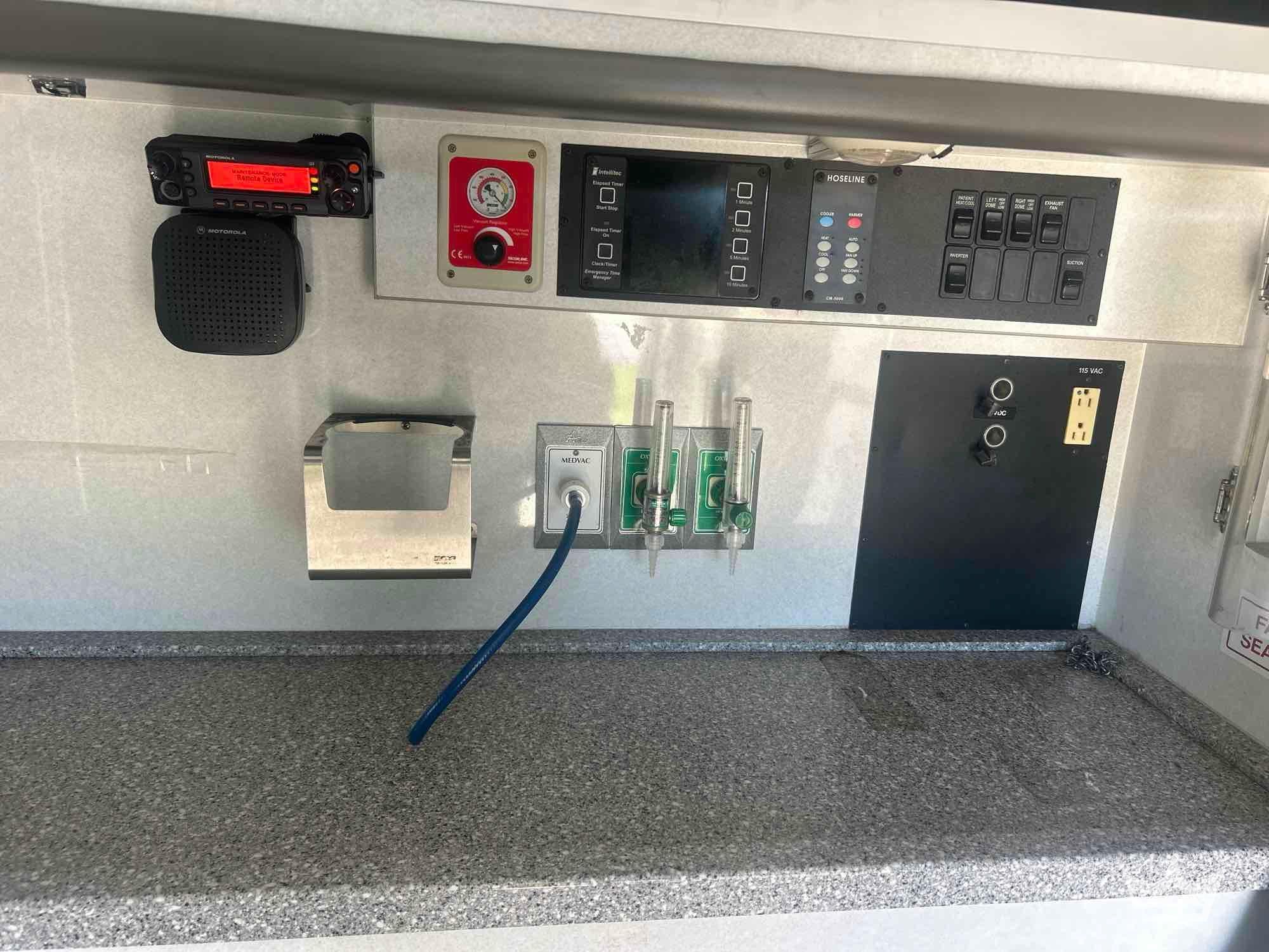 2016 Freightliner M2 106