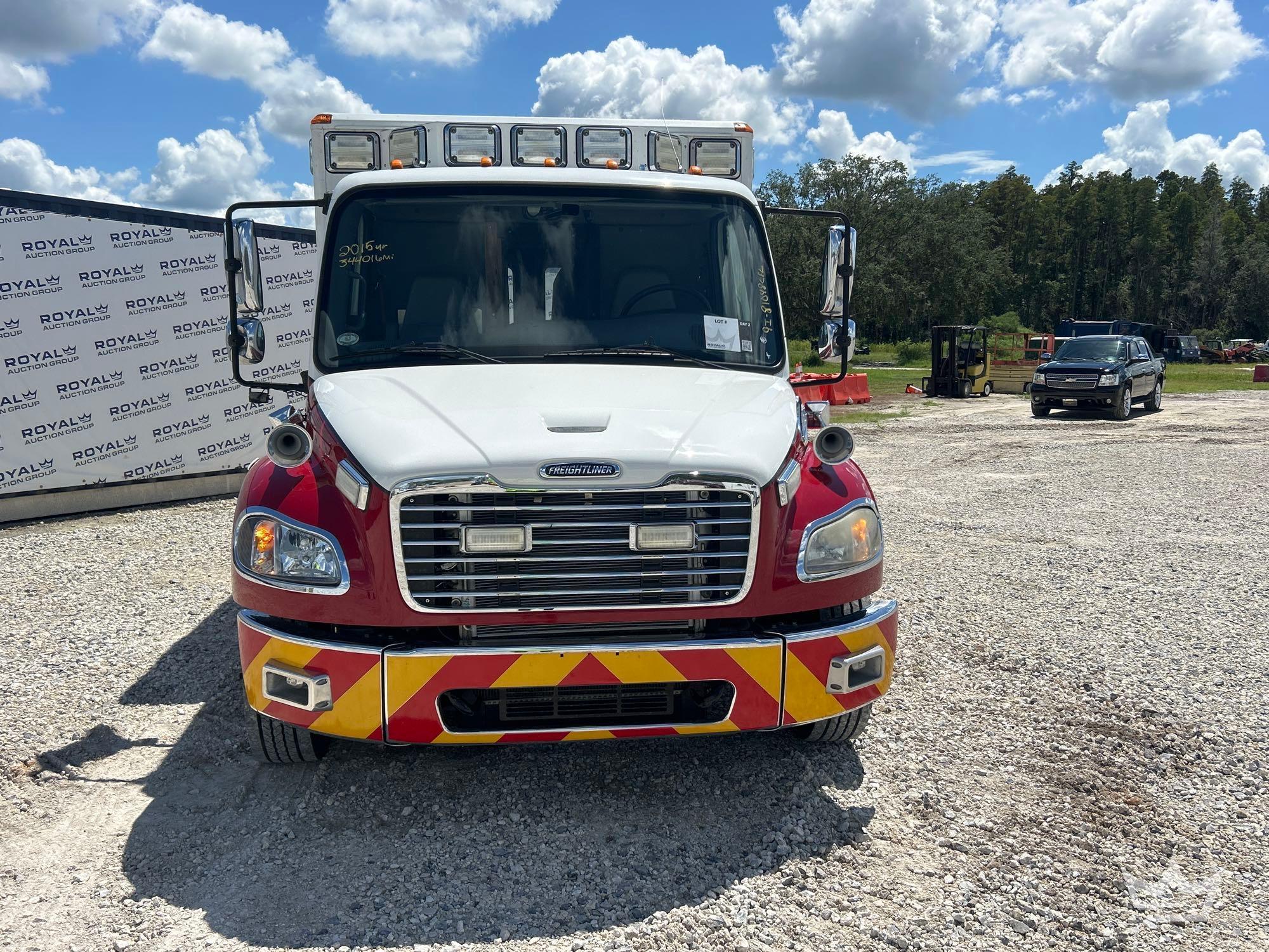 2015 Freightliner M2 106