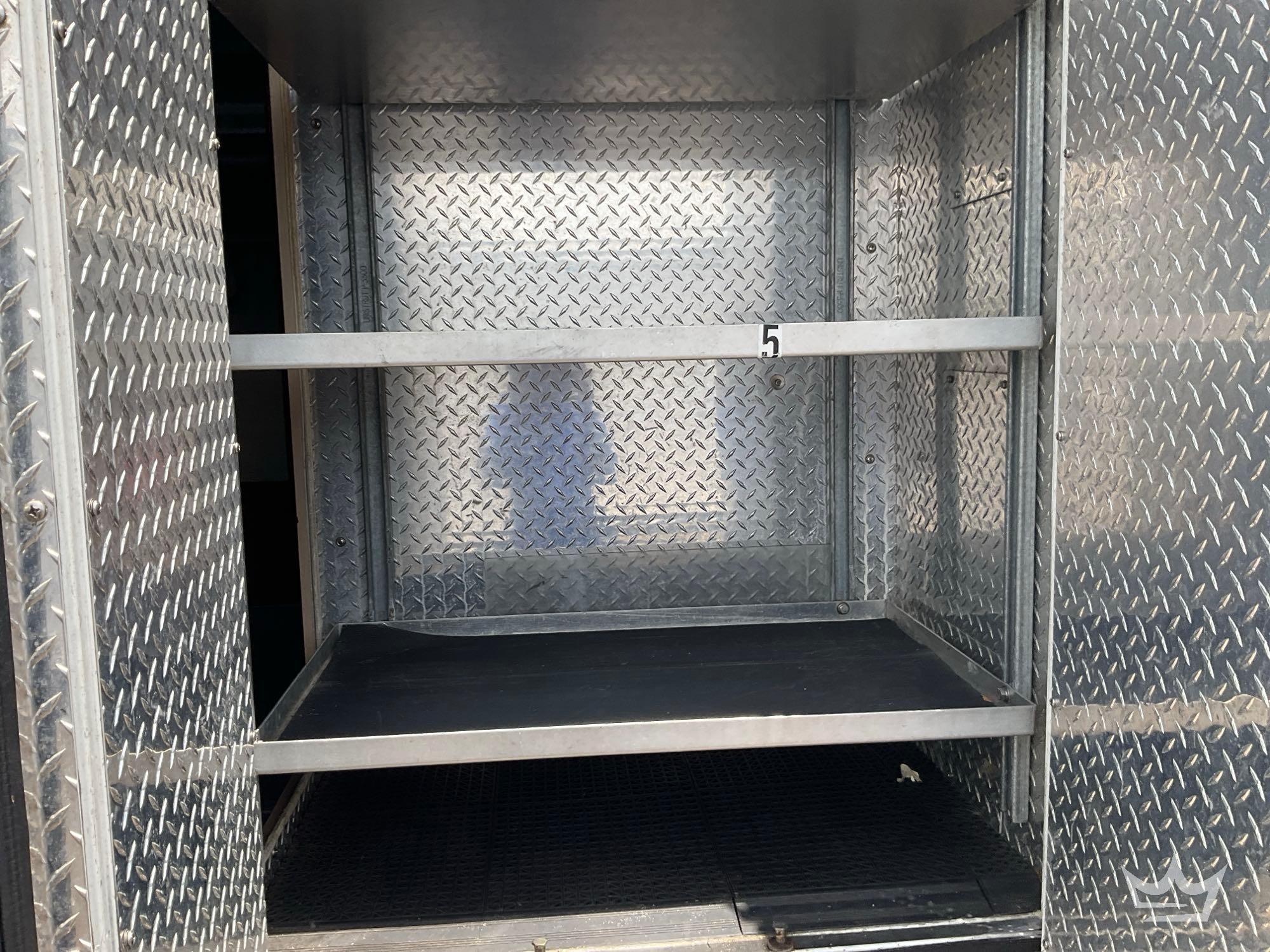2003 Freightliner M2 106