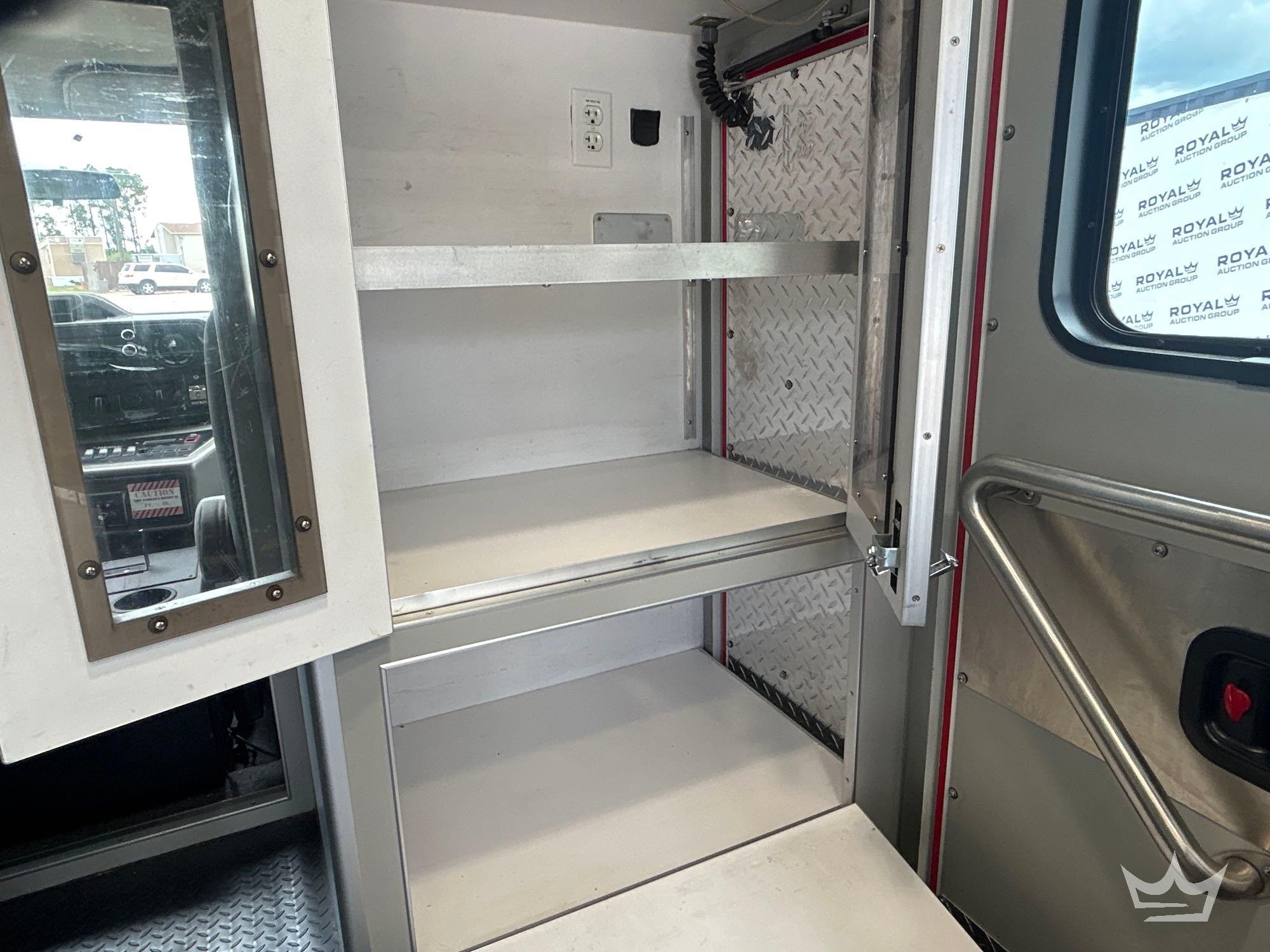 2018 Ford E350