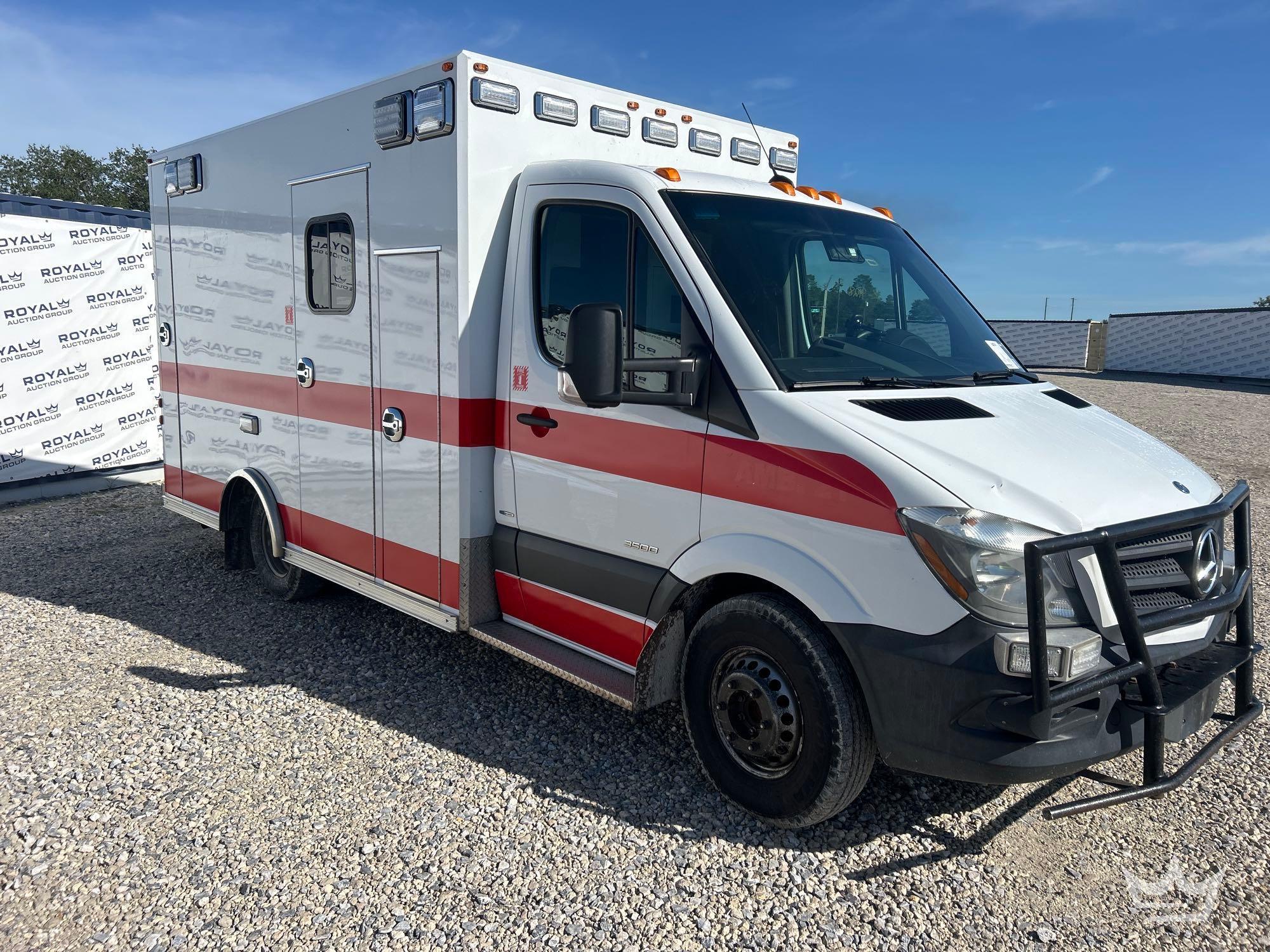 2015 Mercedes-Benz 3500