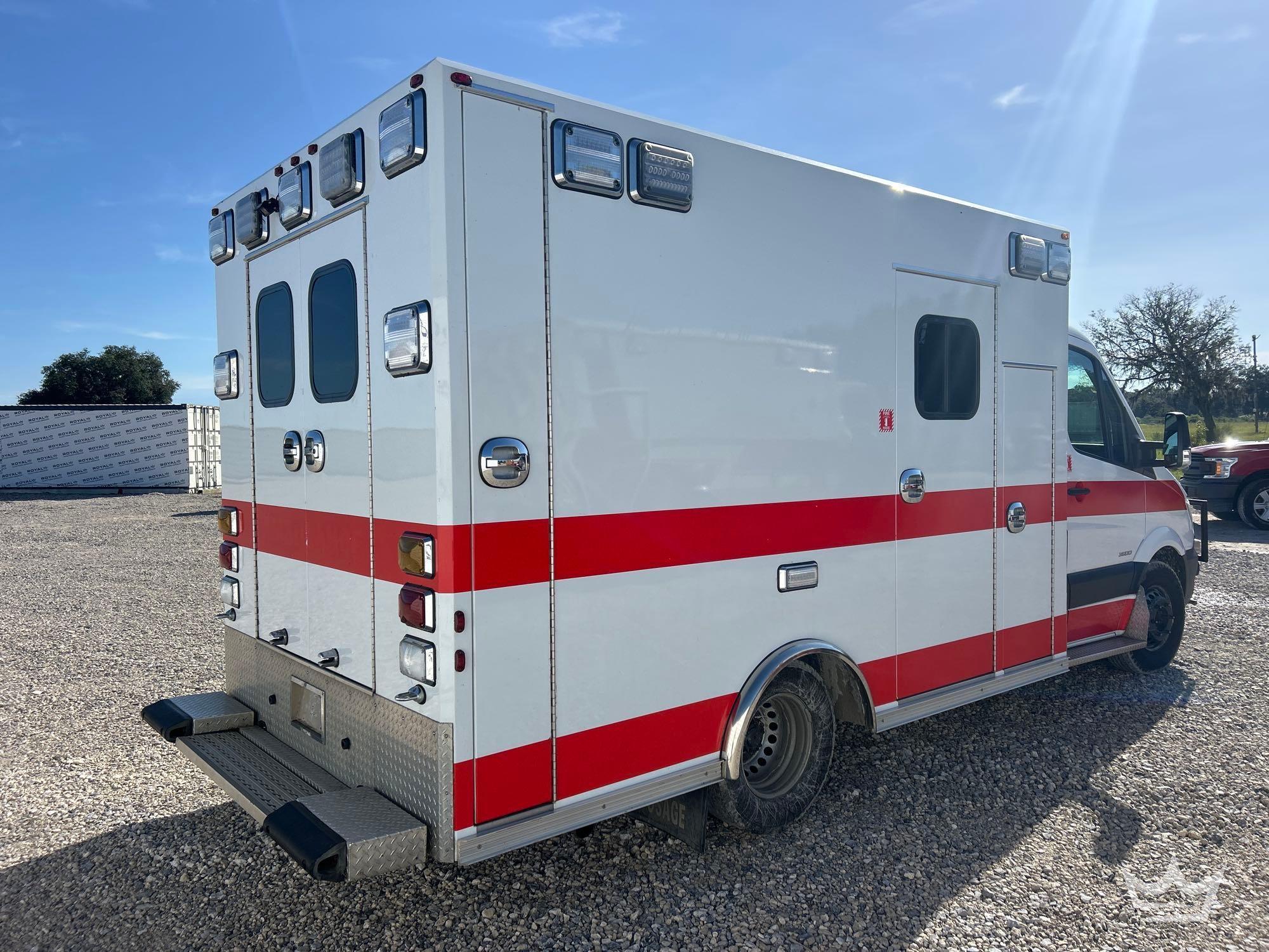 2015 Mercedes-Benz 3500