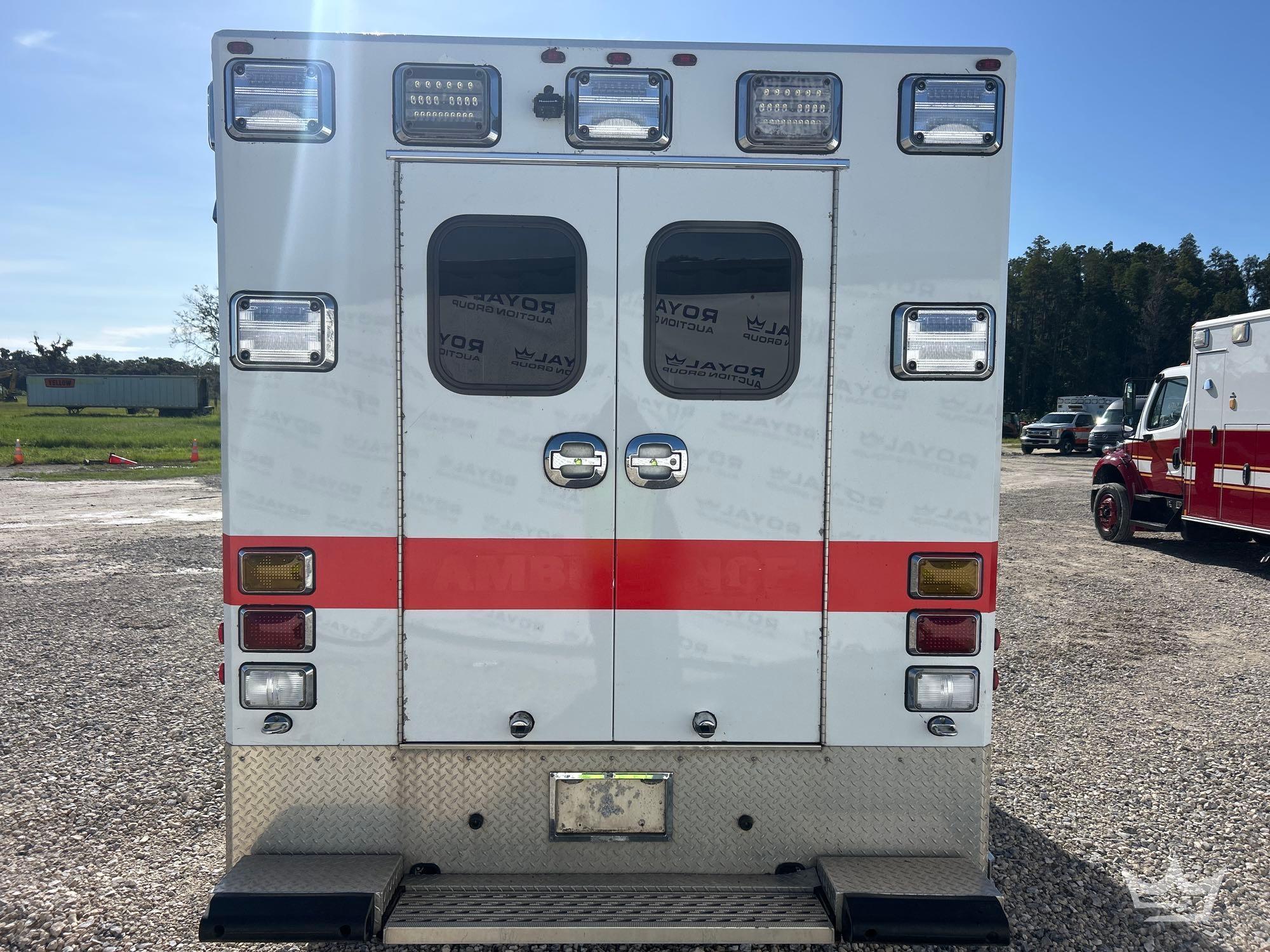 2015 Mercedes-Benz 3500