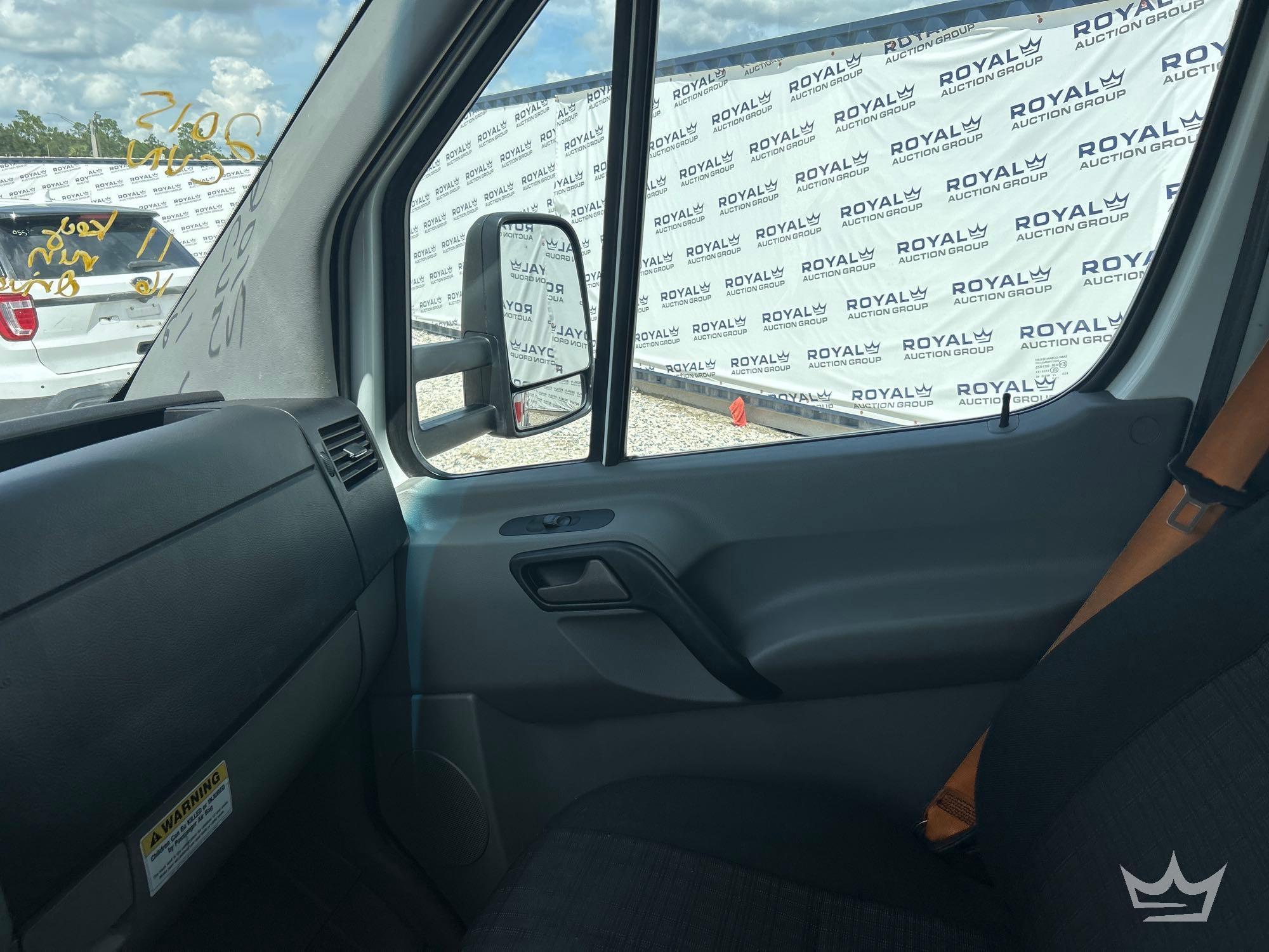 2015 Mercedes-Benz 3500