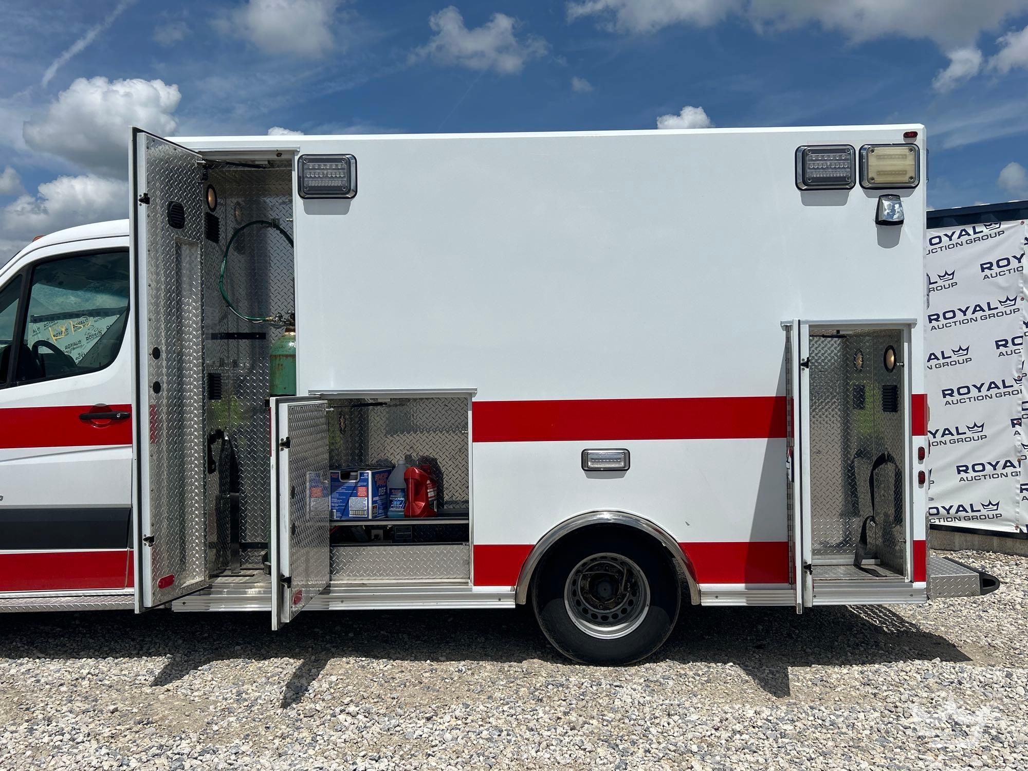 2015 Mercedes-Benz 3500