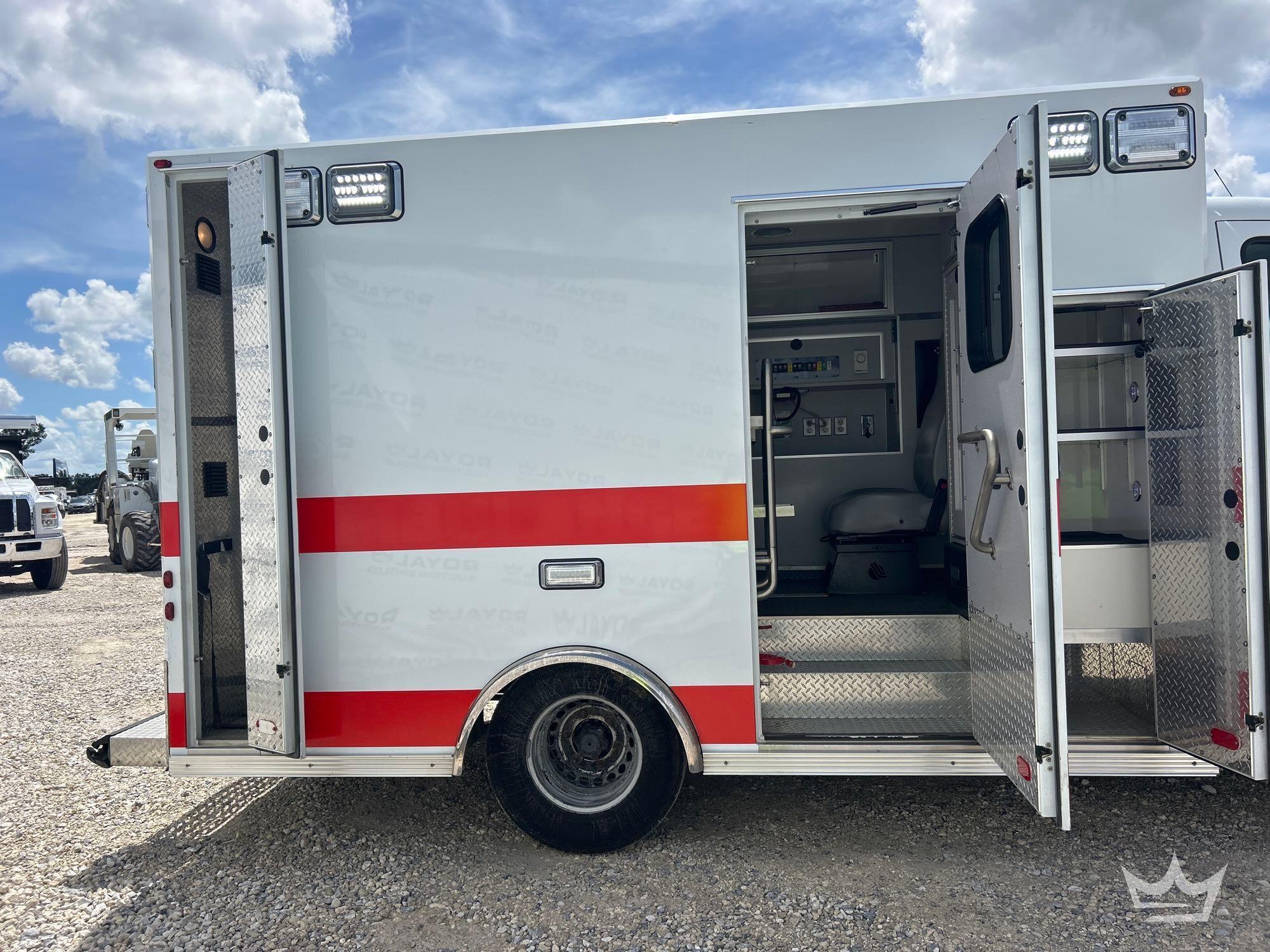 2015 Mercedes-Benz 3500