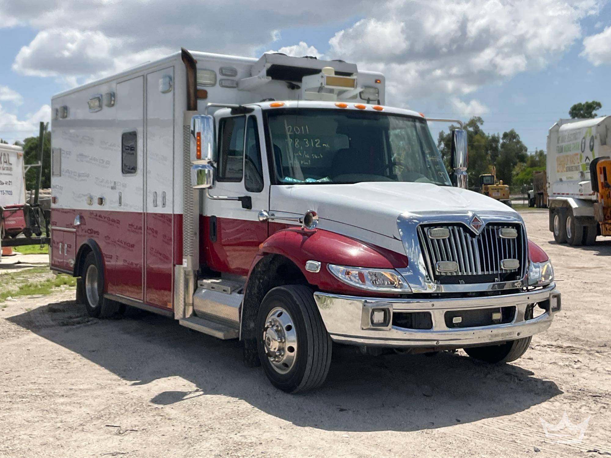 2011 International DURASTAR 4300