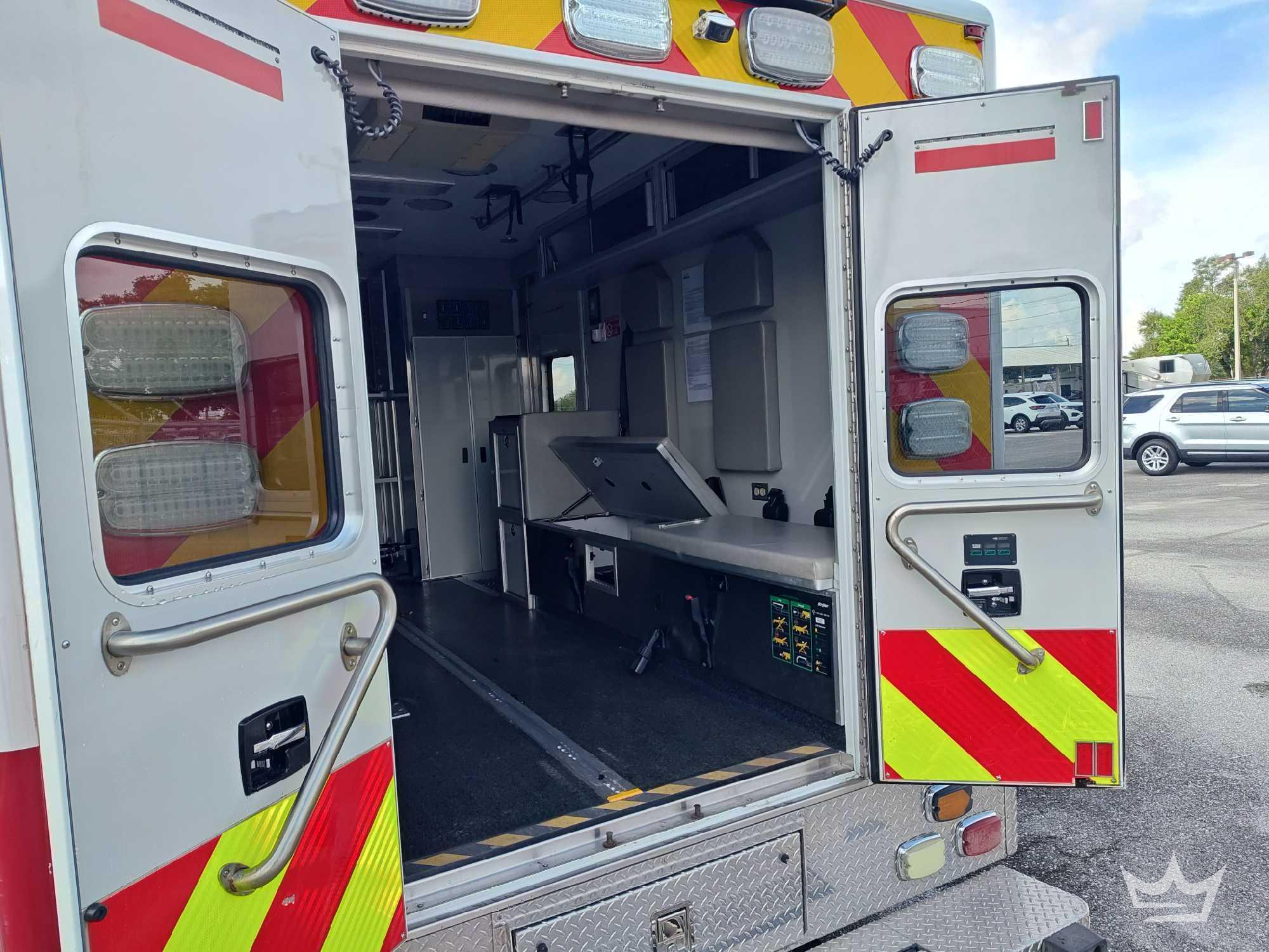 2011 International DURASTAR 4300