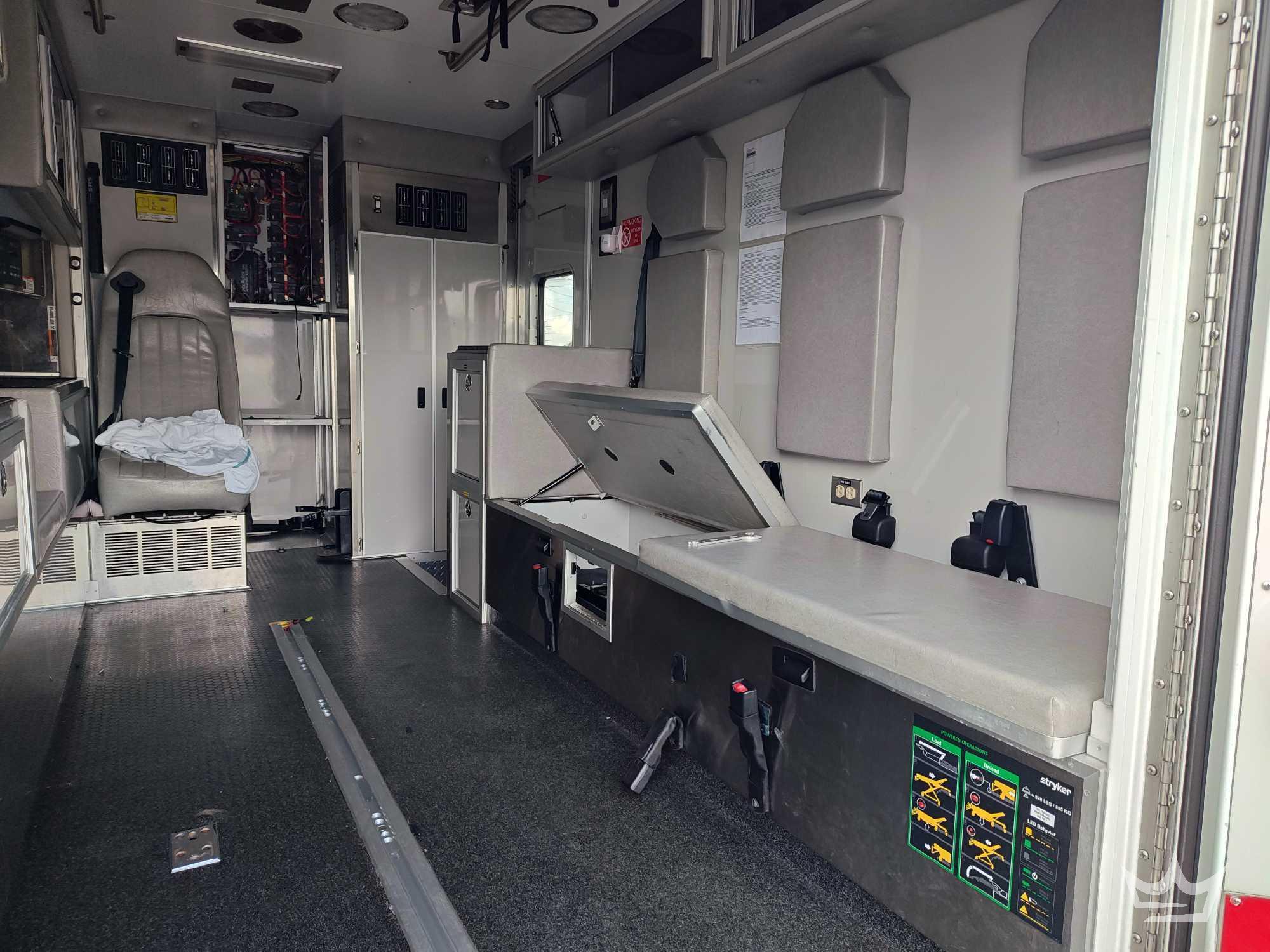 2011 International DURASTAR 4300