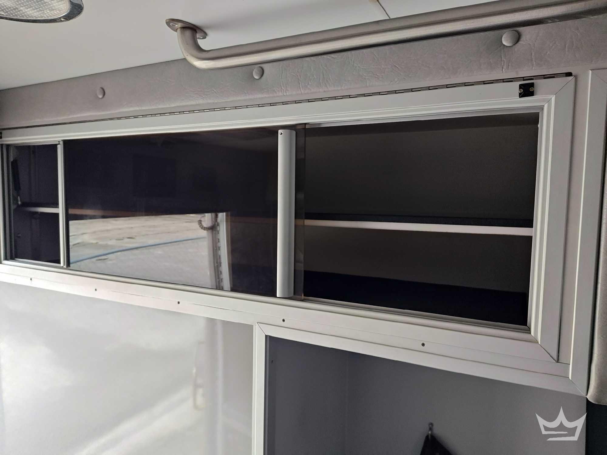 2011 International DURASTAR 4300