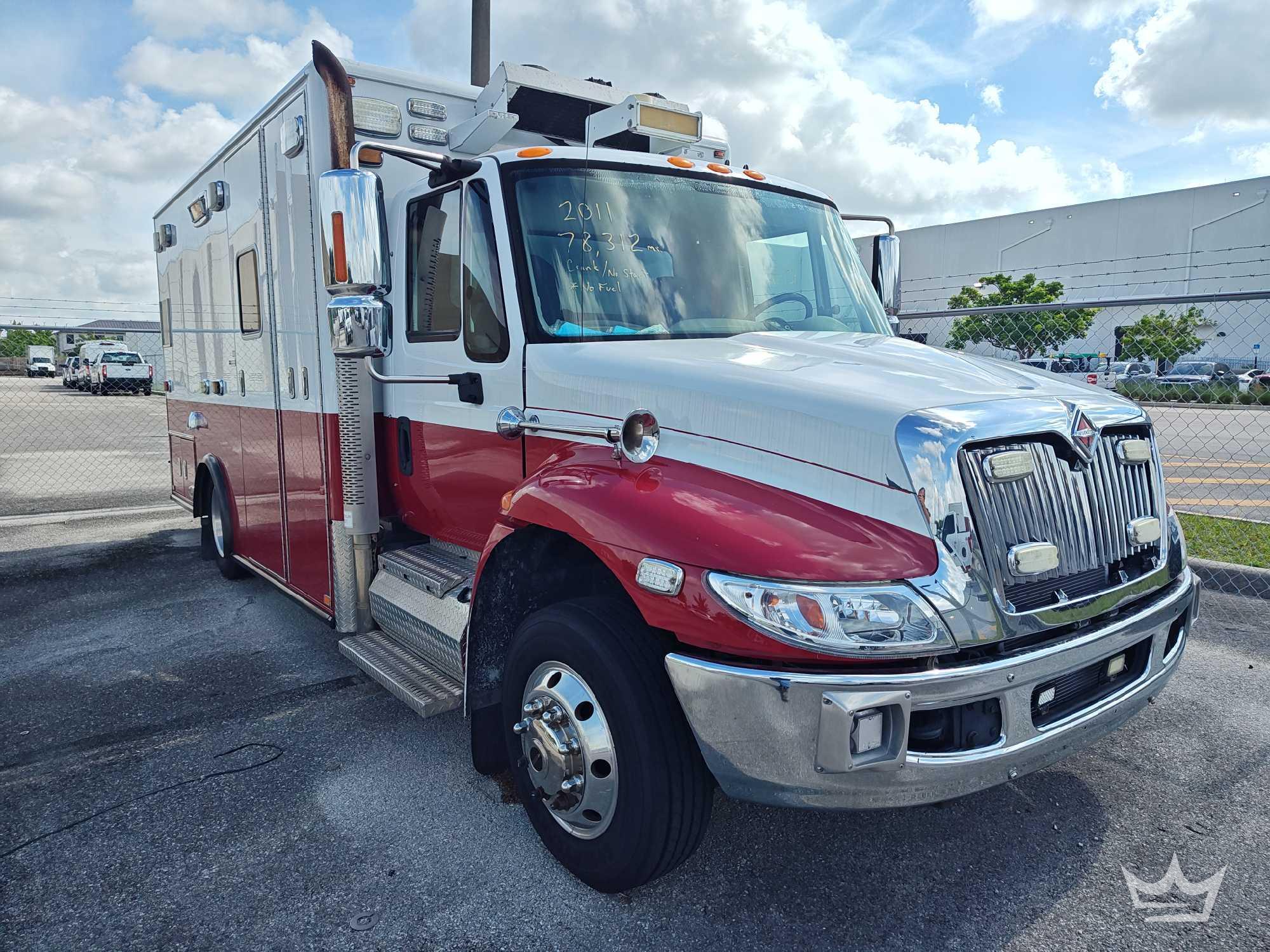 2011 International DURASTAR 4300