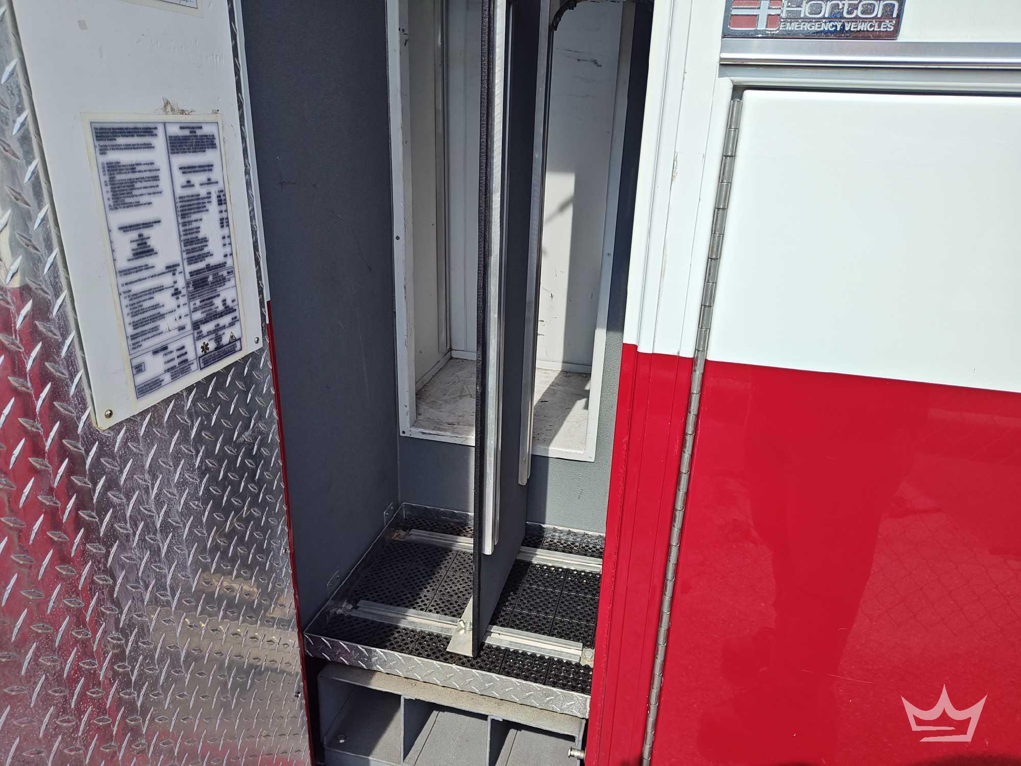 2011 International DURASTAR 4300