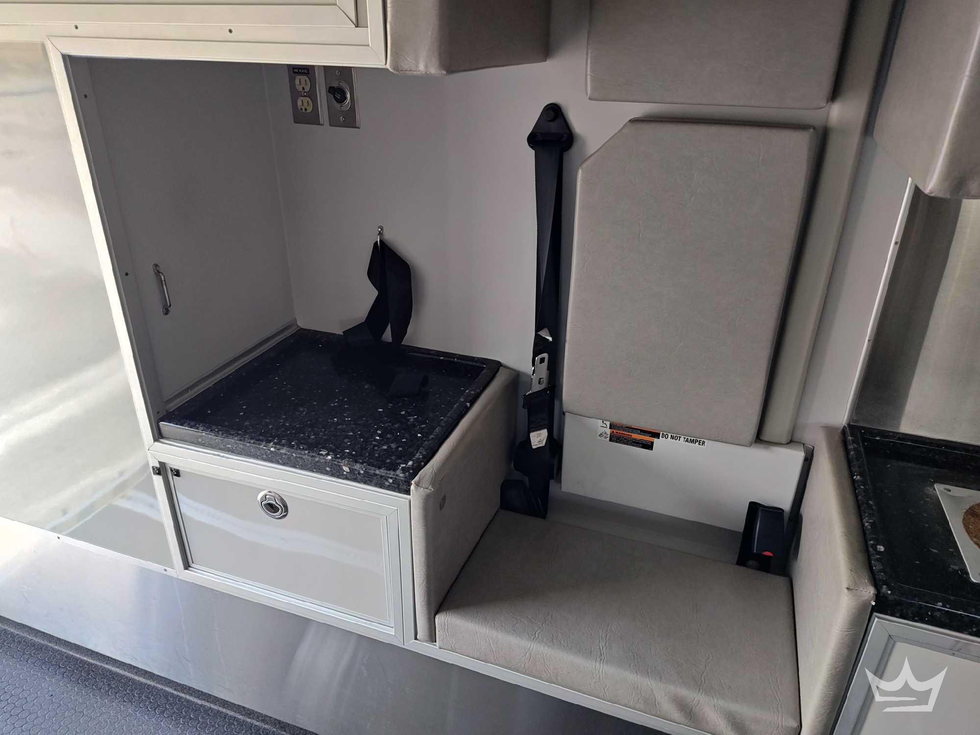 2011 International DURASTAR 4300