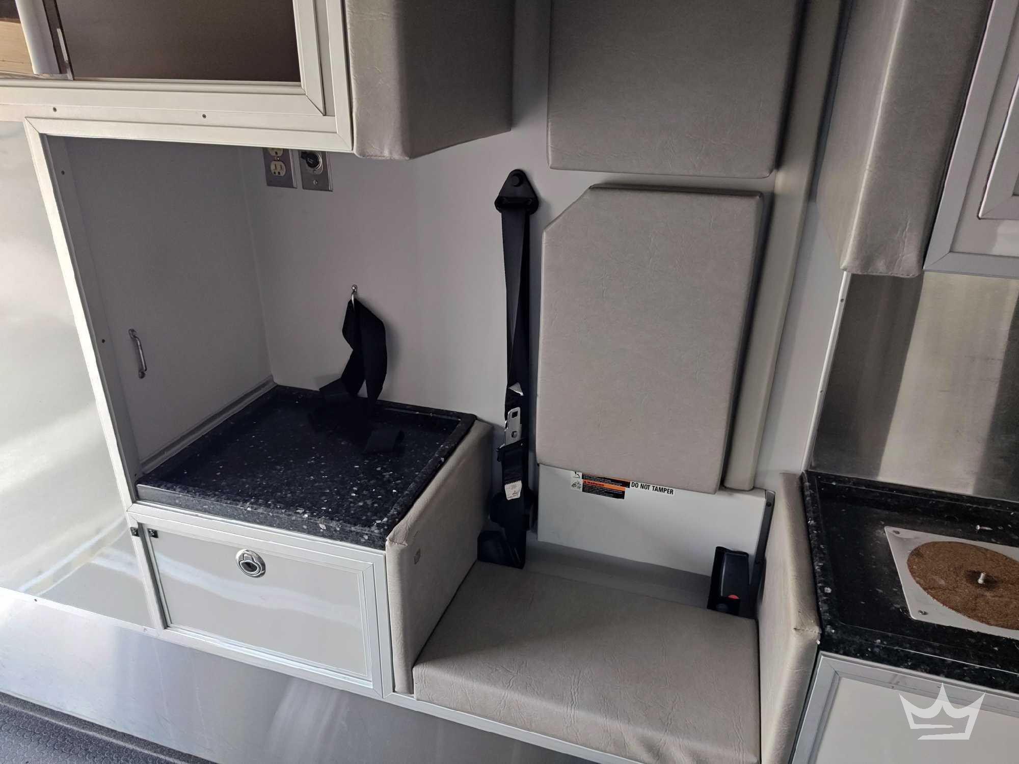 2011 International DURASTAR 4300