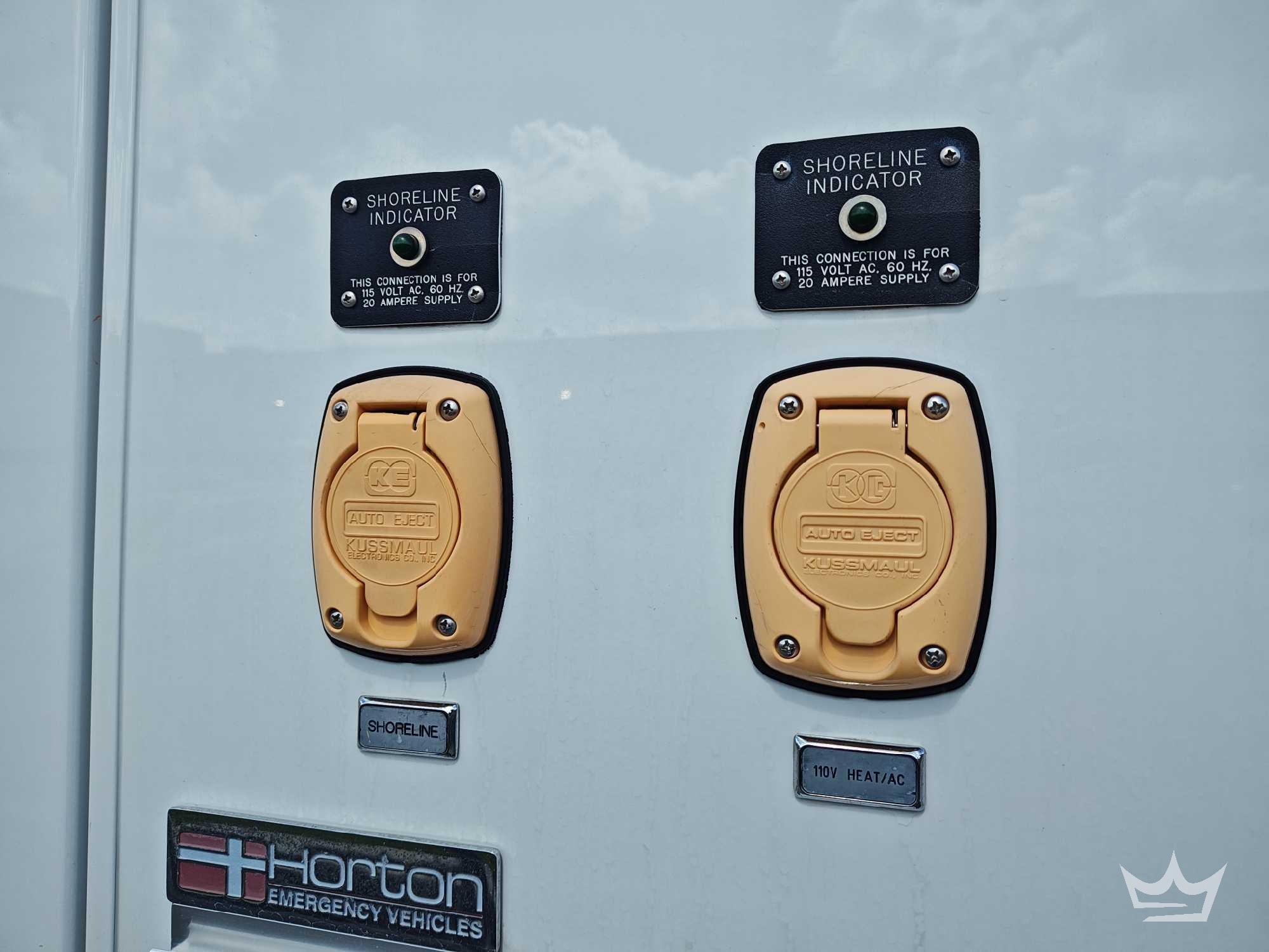 2011 International DURASTAR 4300