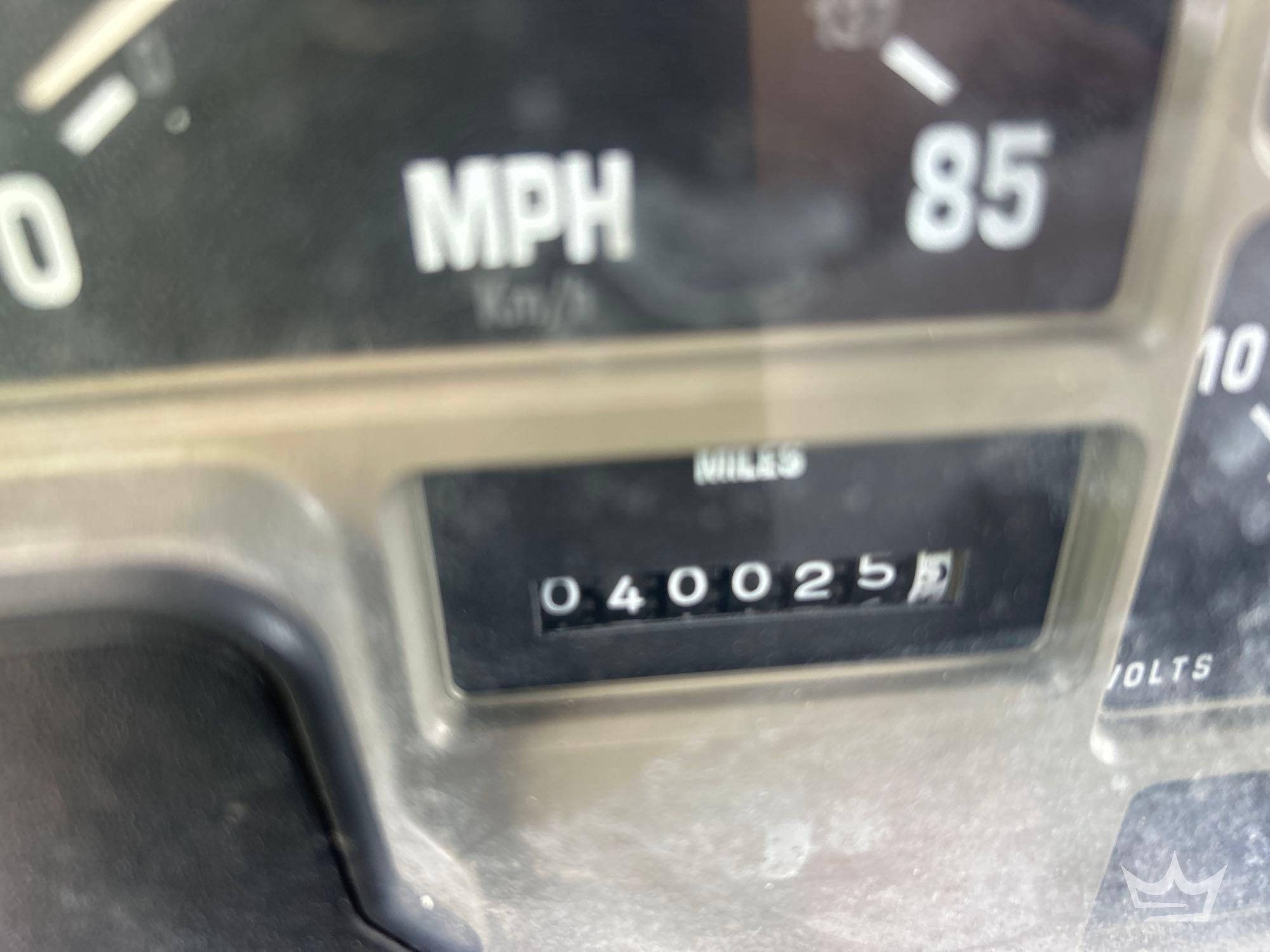 2001 International 4800