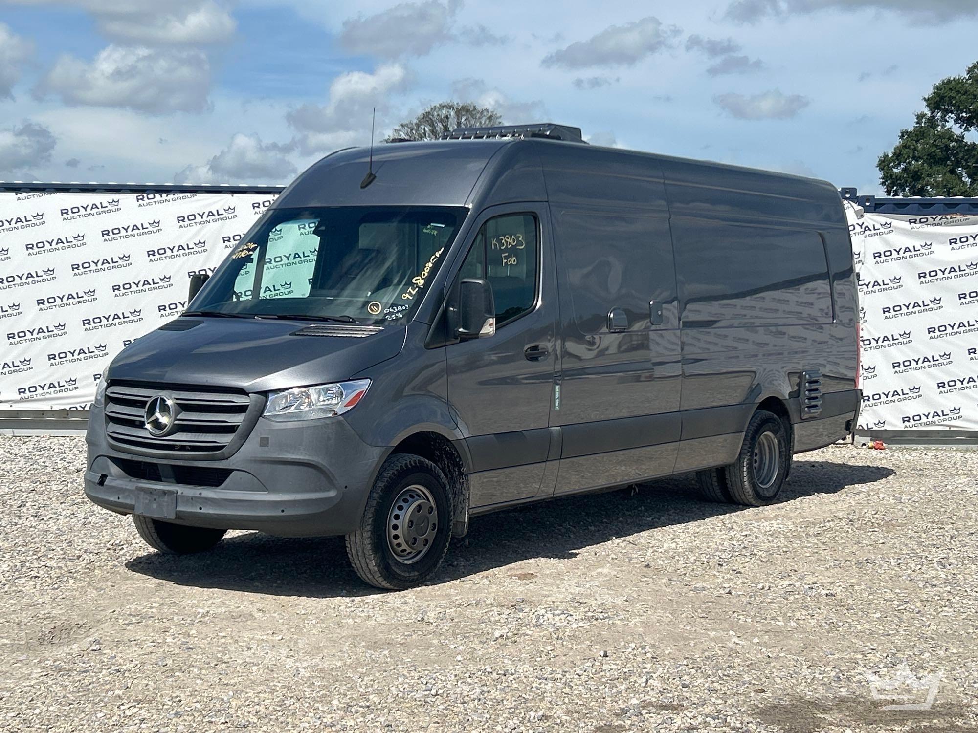Photo of 2021 Mercedes-Benz Sprinter