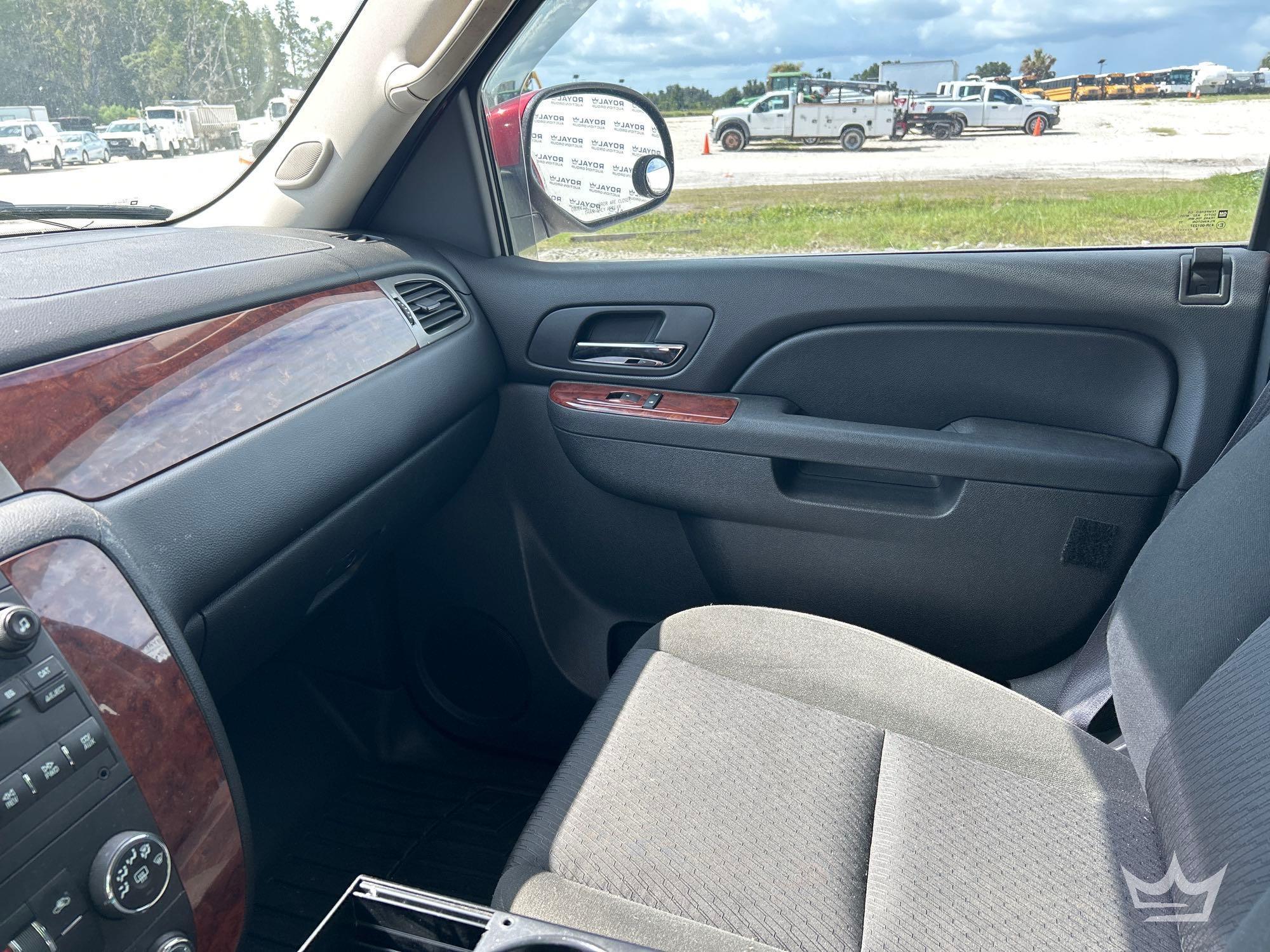 2013 Chevrolet SUBURBAN