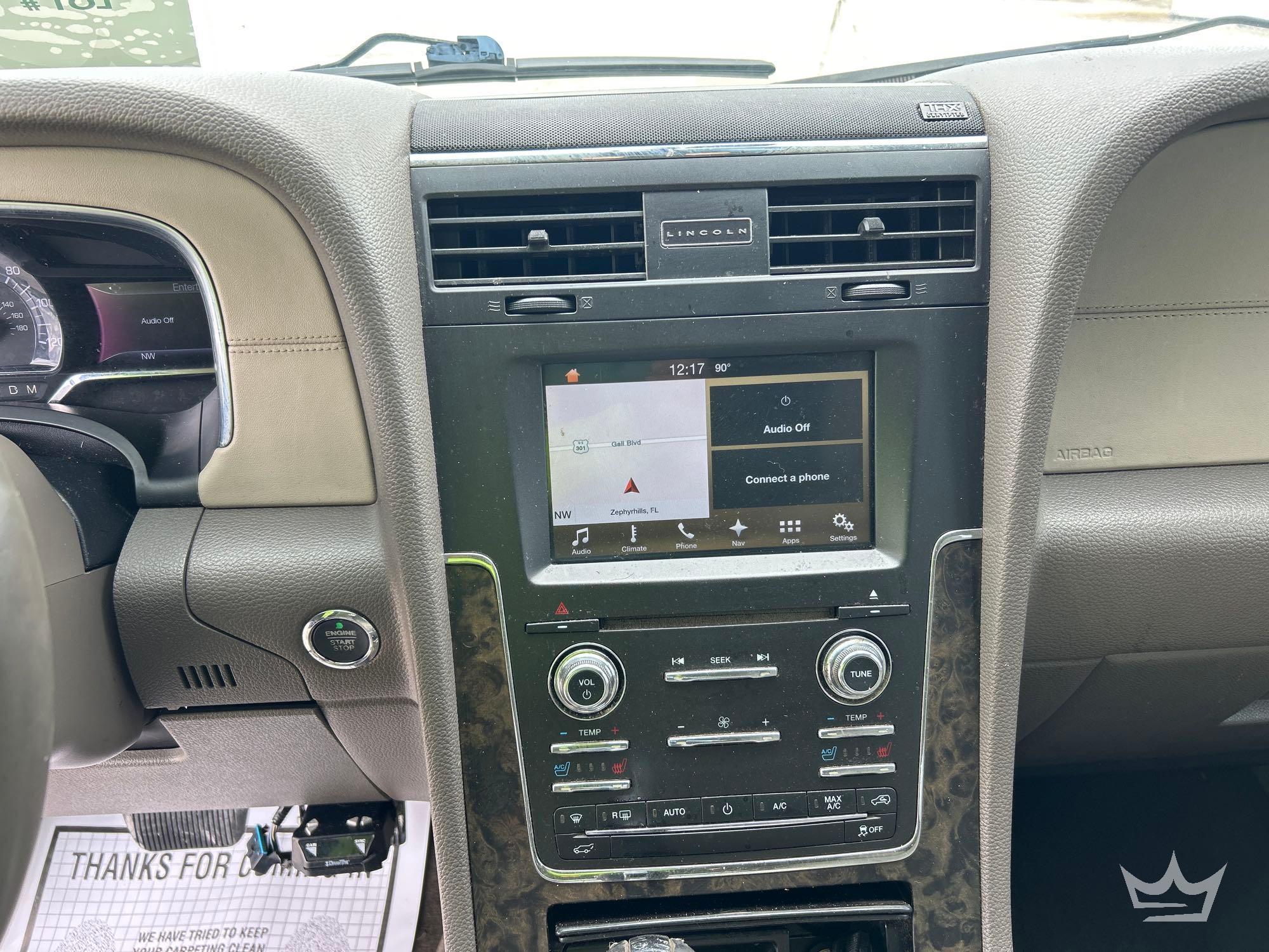 2016 Lincoln NAVIGATOR