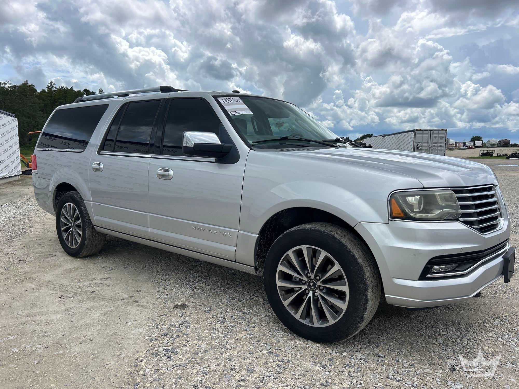 2016 Lincoln NAVIGATOR