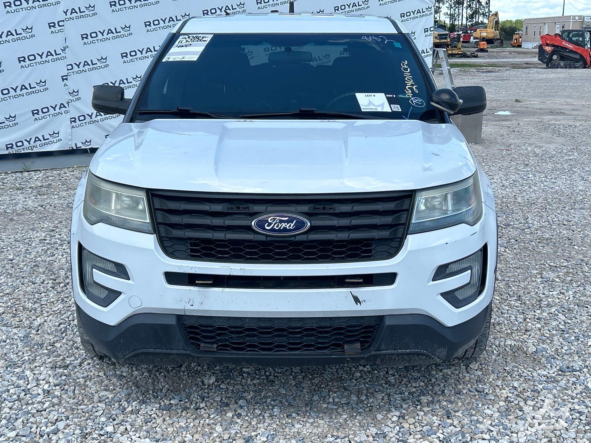 2016 Ford Explorer