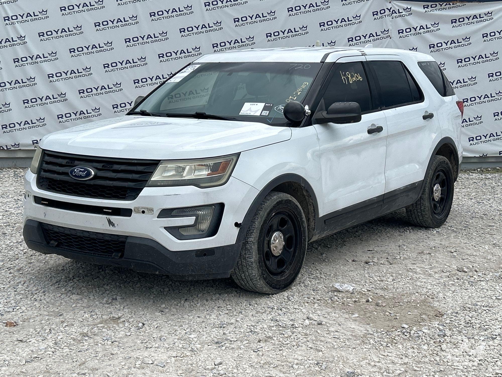 2016 Ford Explorer