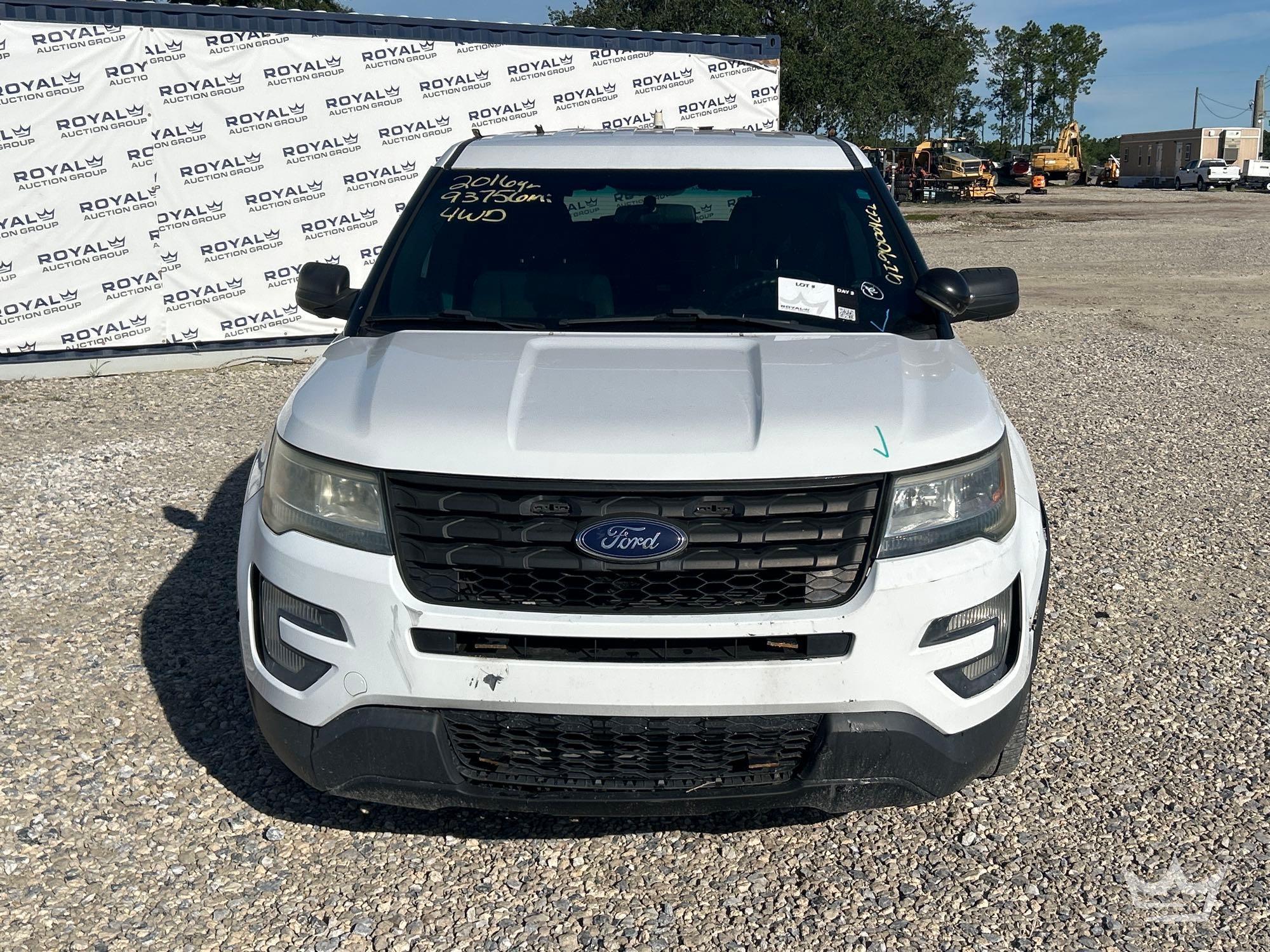 2016 Ford Explorer