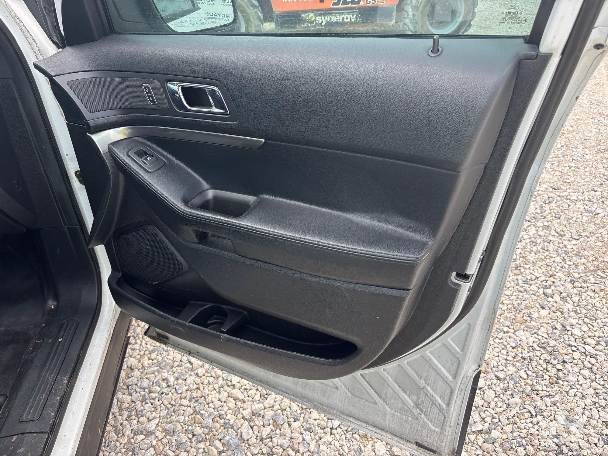 2016 Ford Explorer