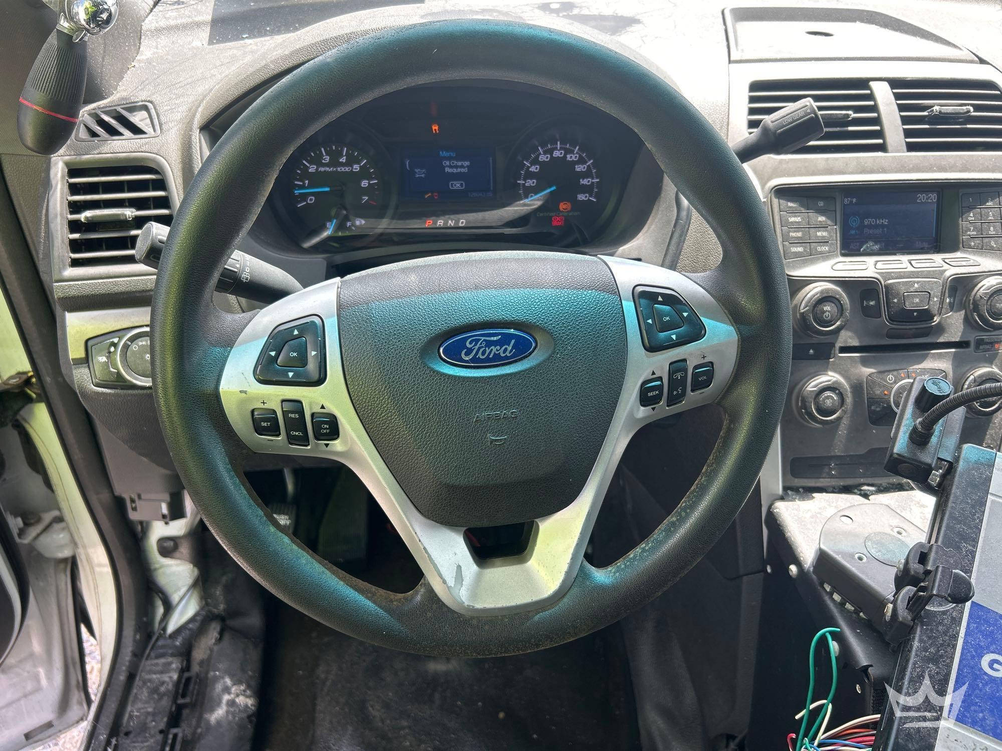 2015 Ford Explorer