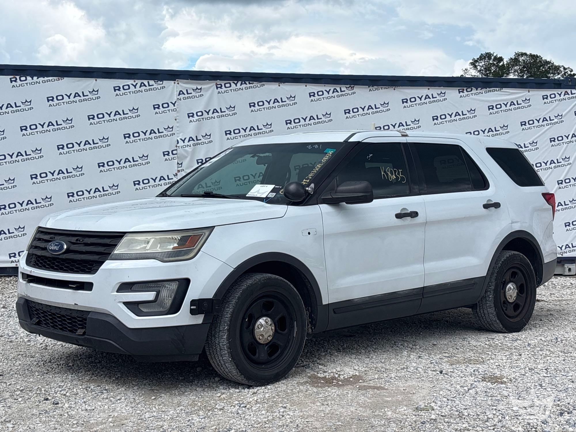2016 Ford Explorer