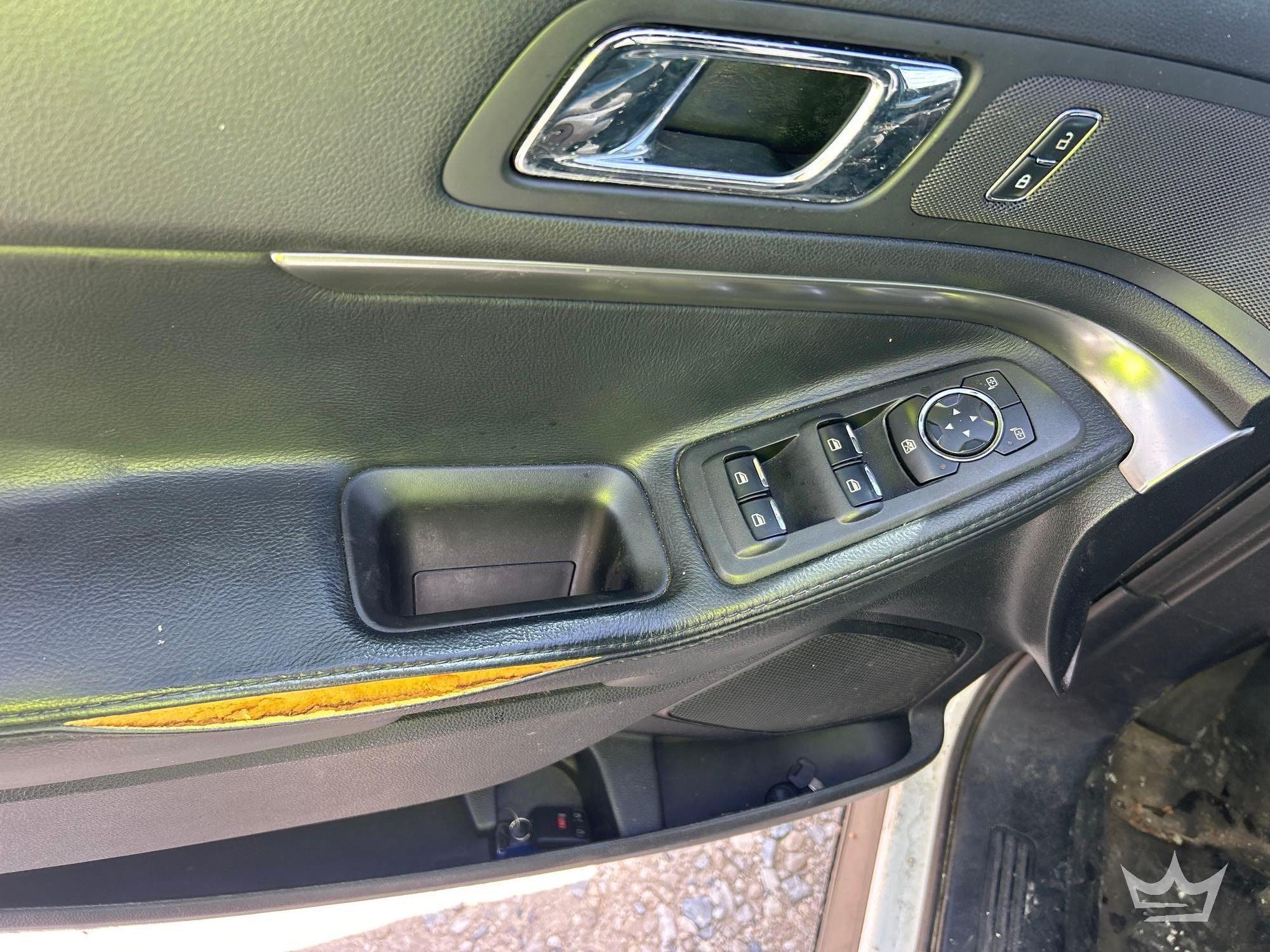 2016 Ford Explorer