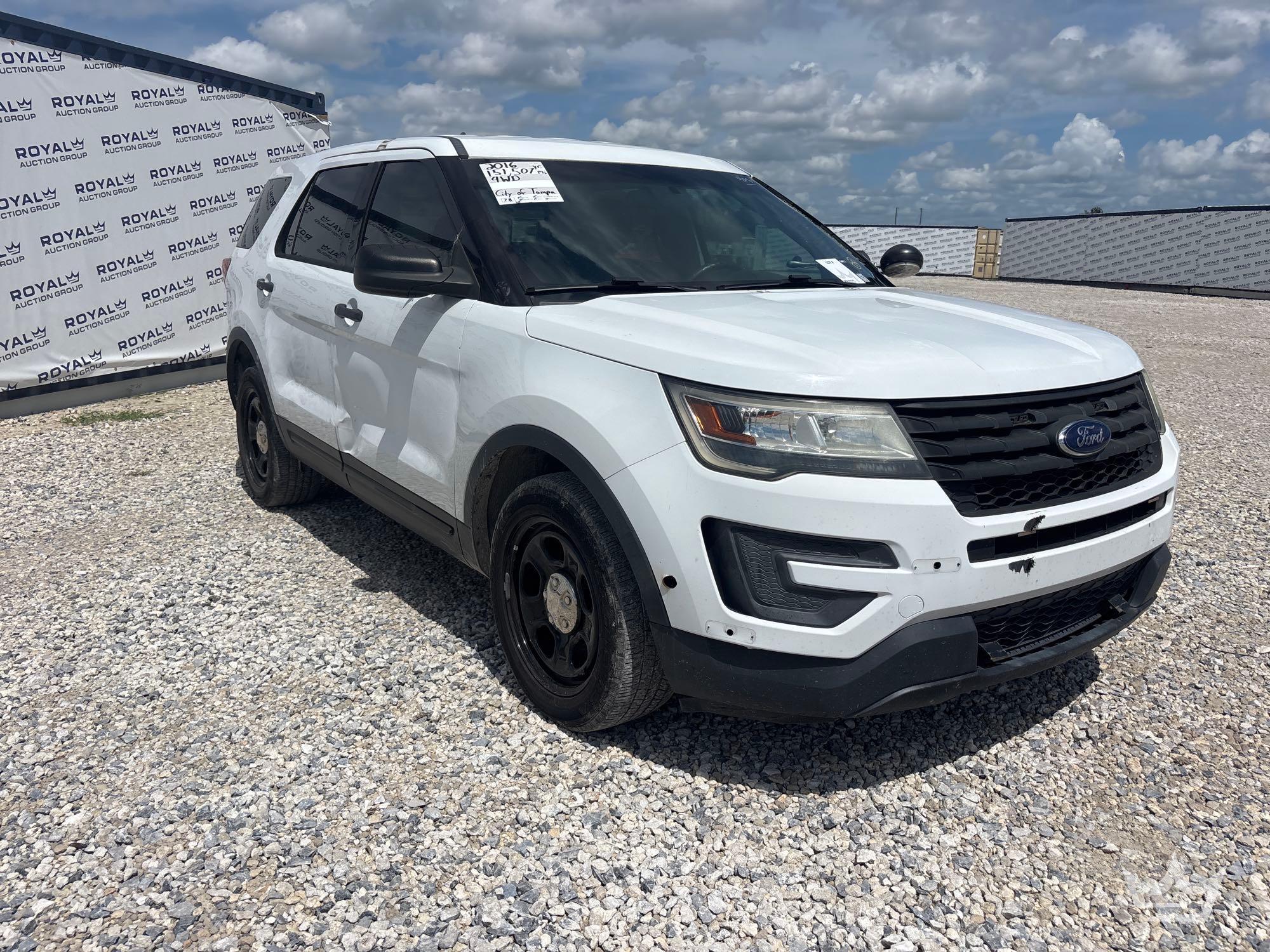2016 Ford Explorer