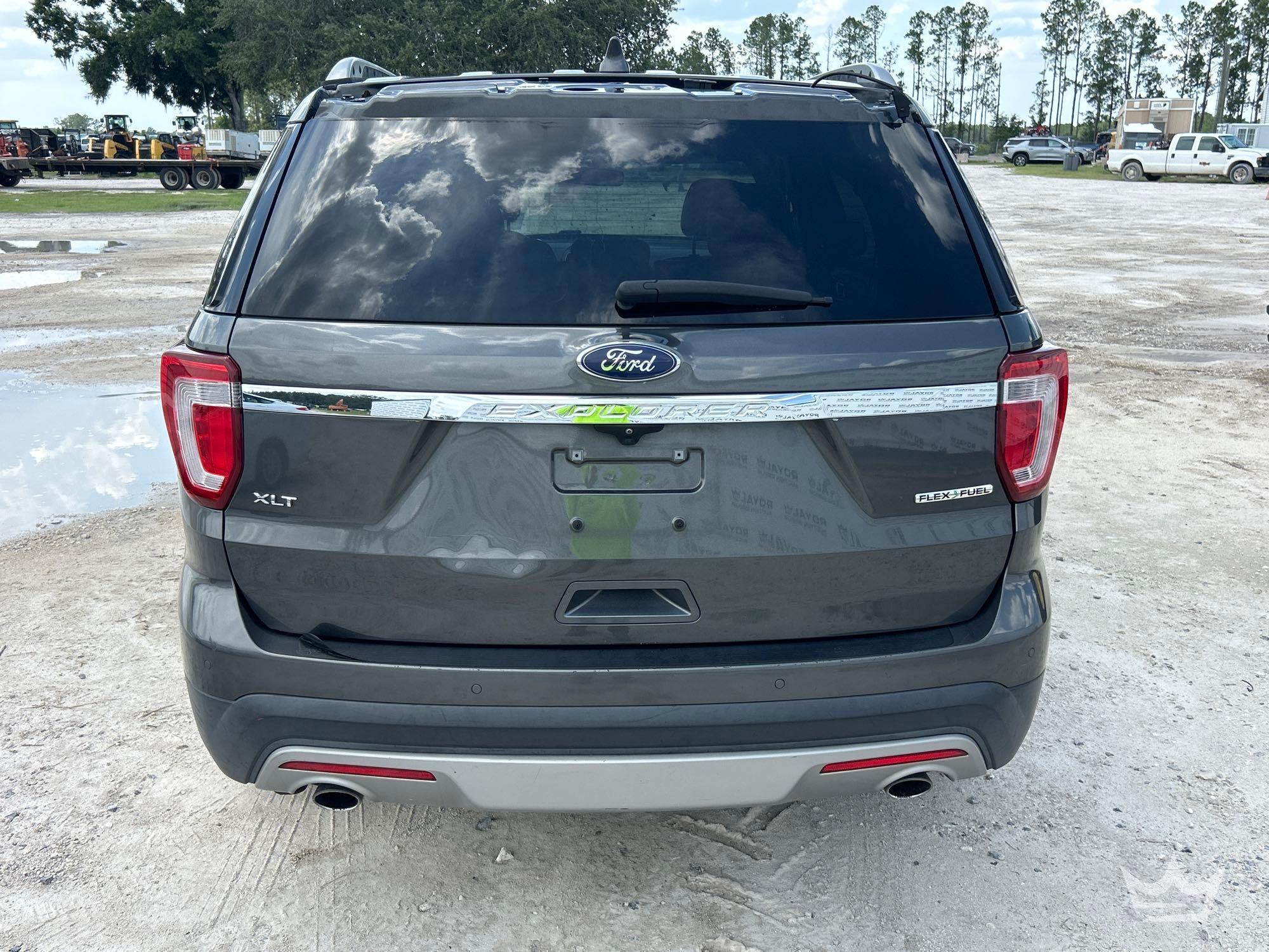 2016 Ford EXPLORER