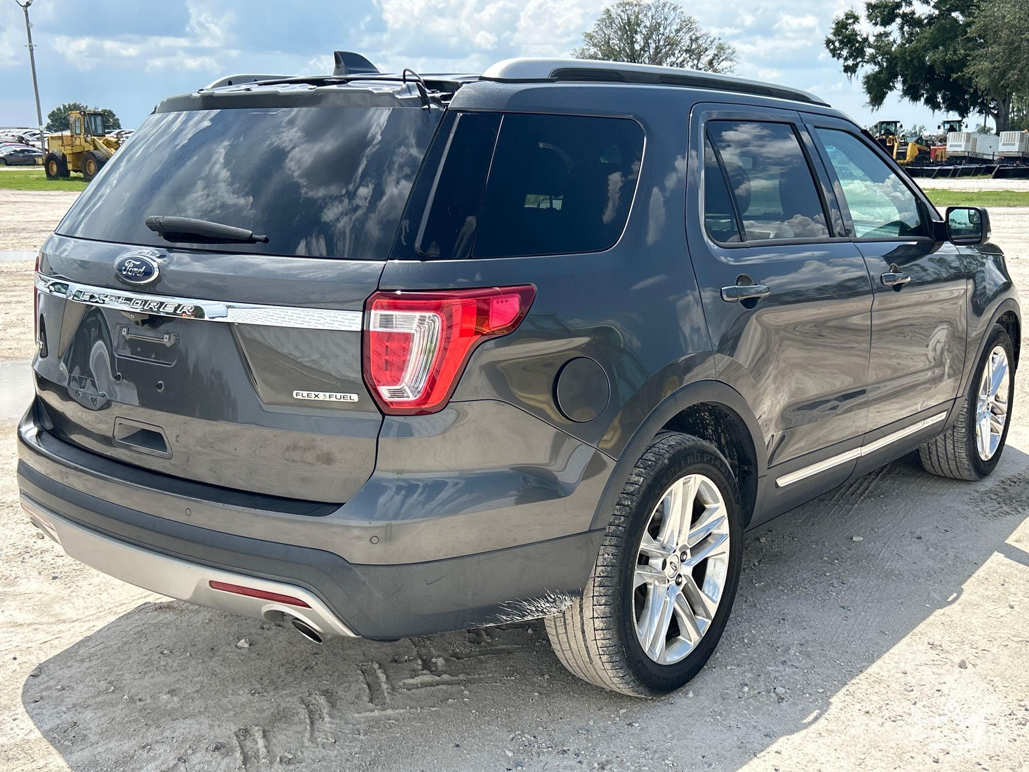 2016 Ford EXPLORER