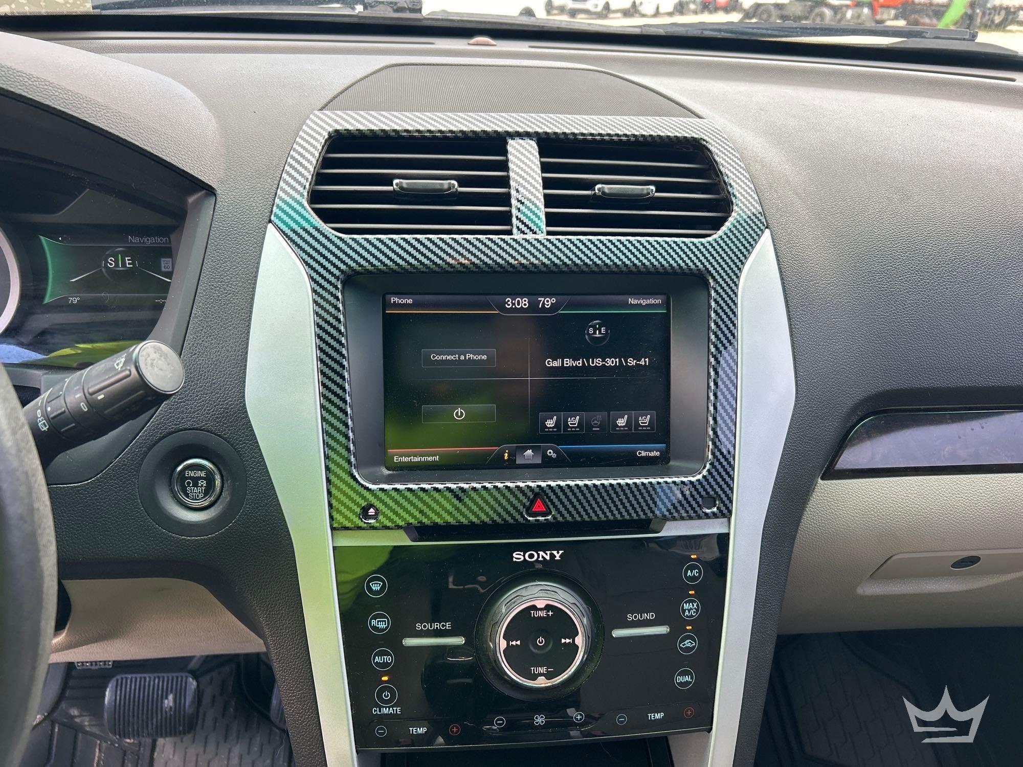 2015 Ford Explorer