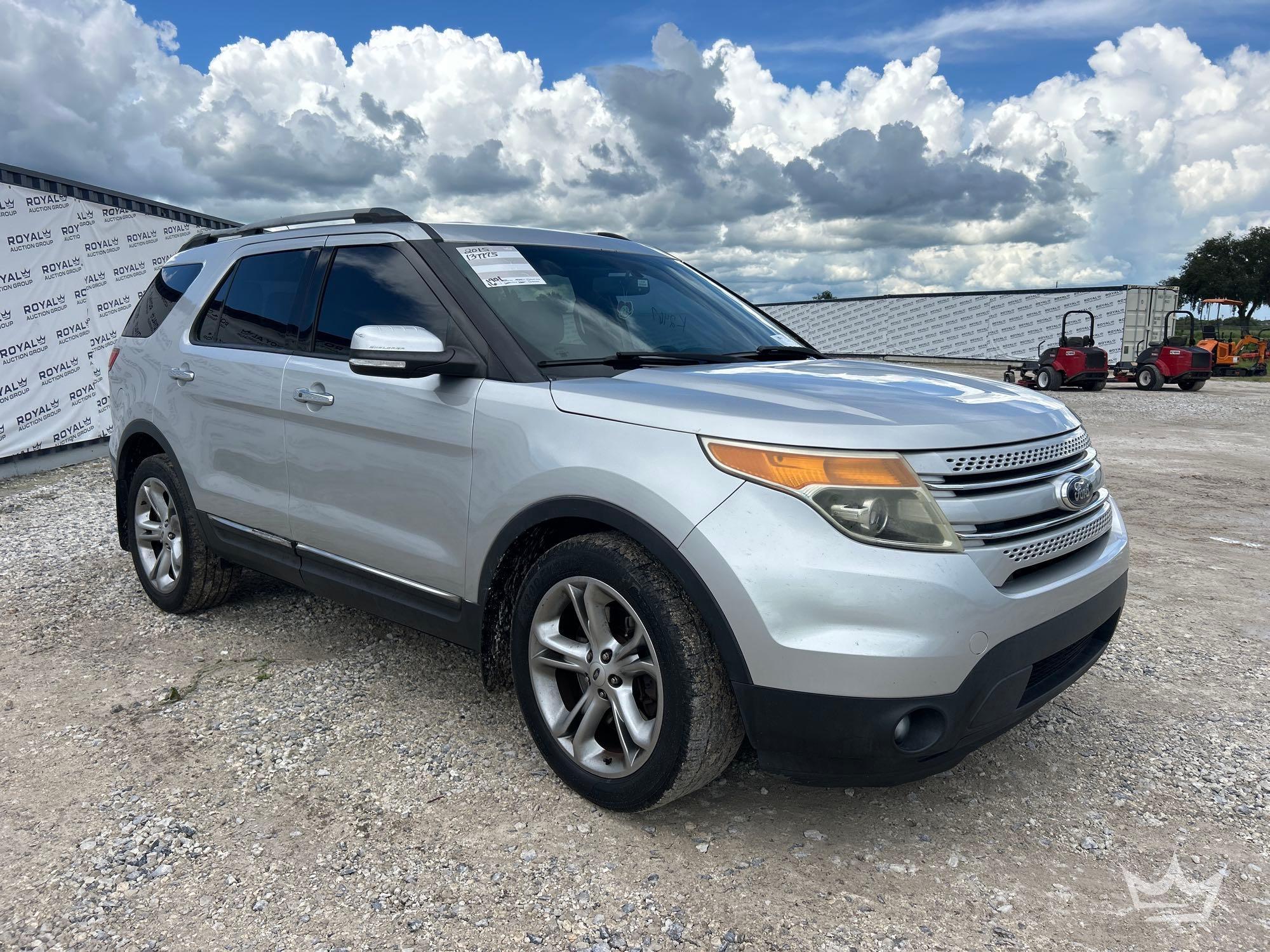 2015 Ford Explorer