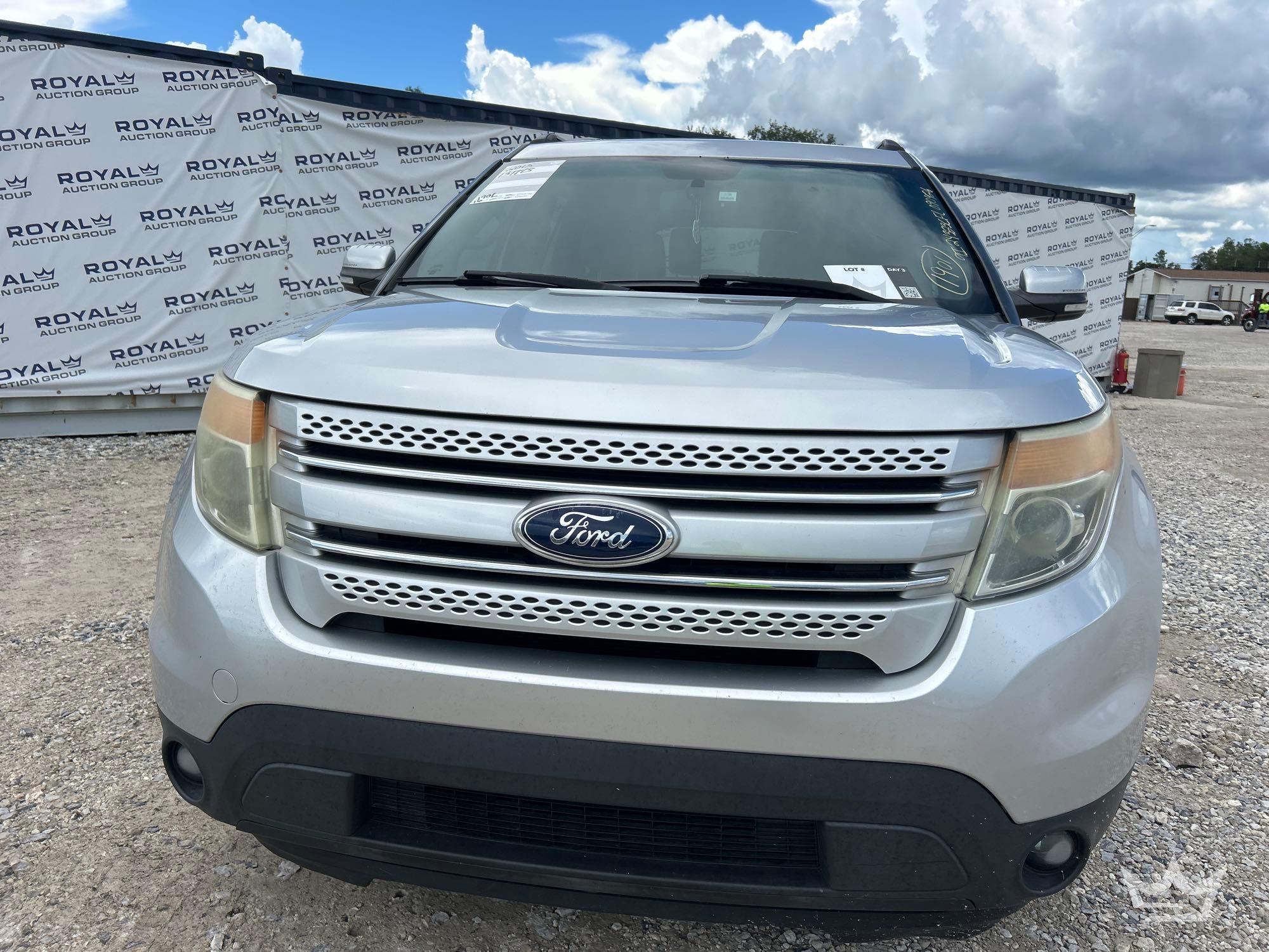 2015 Ford Explorer