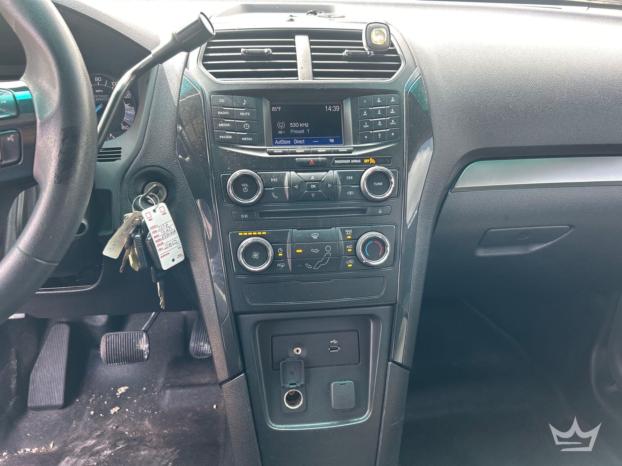 2016 Ford Explorer