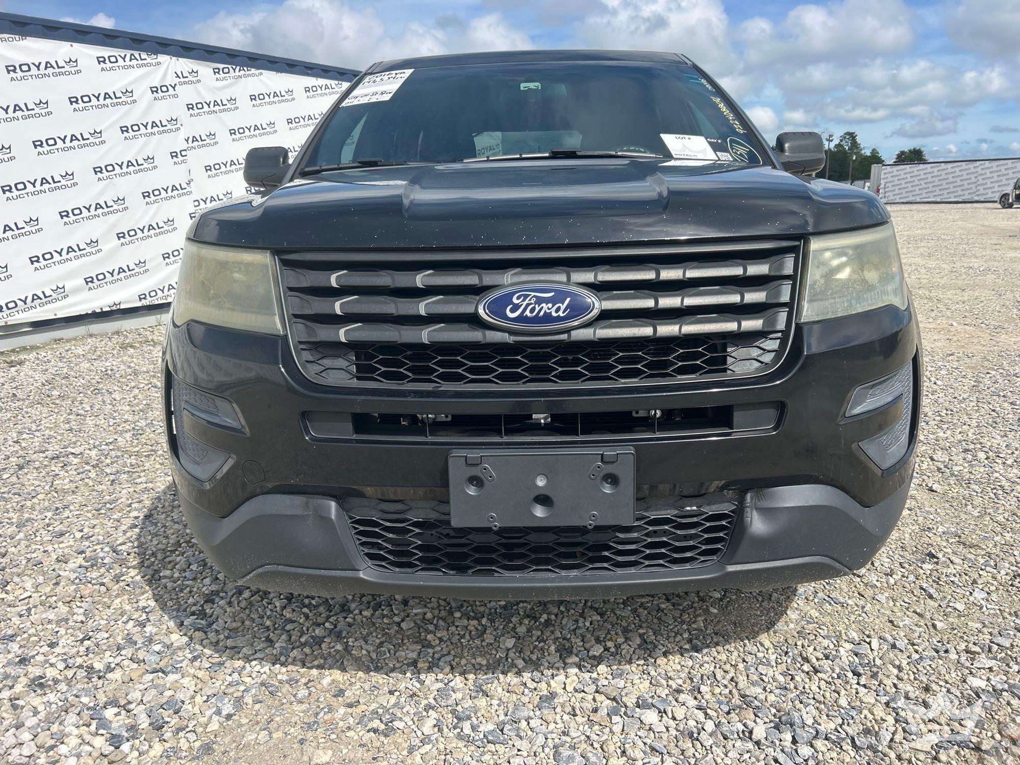 2016 Ford Explorer