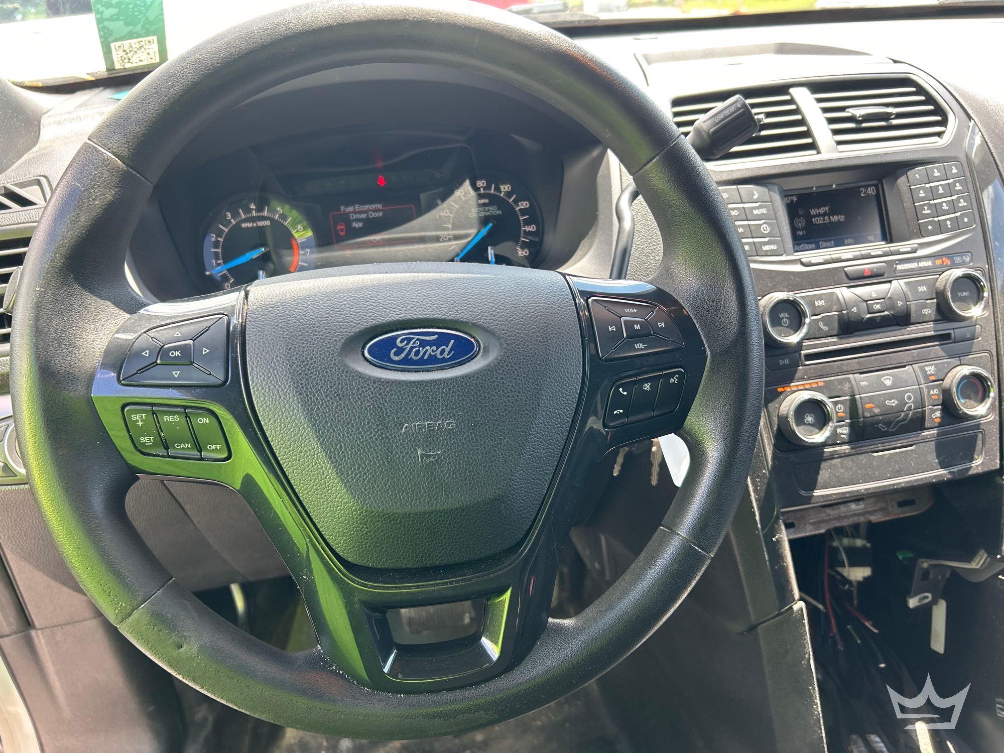 2018 Ford EXPLORER