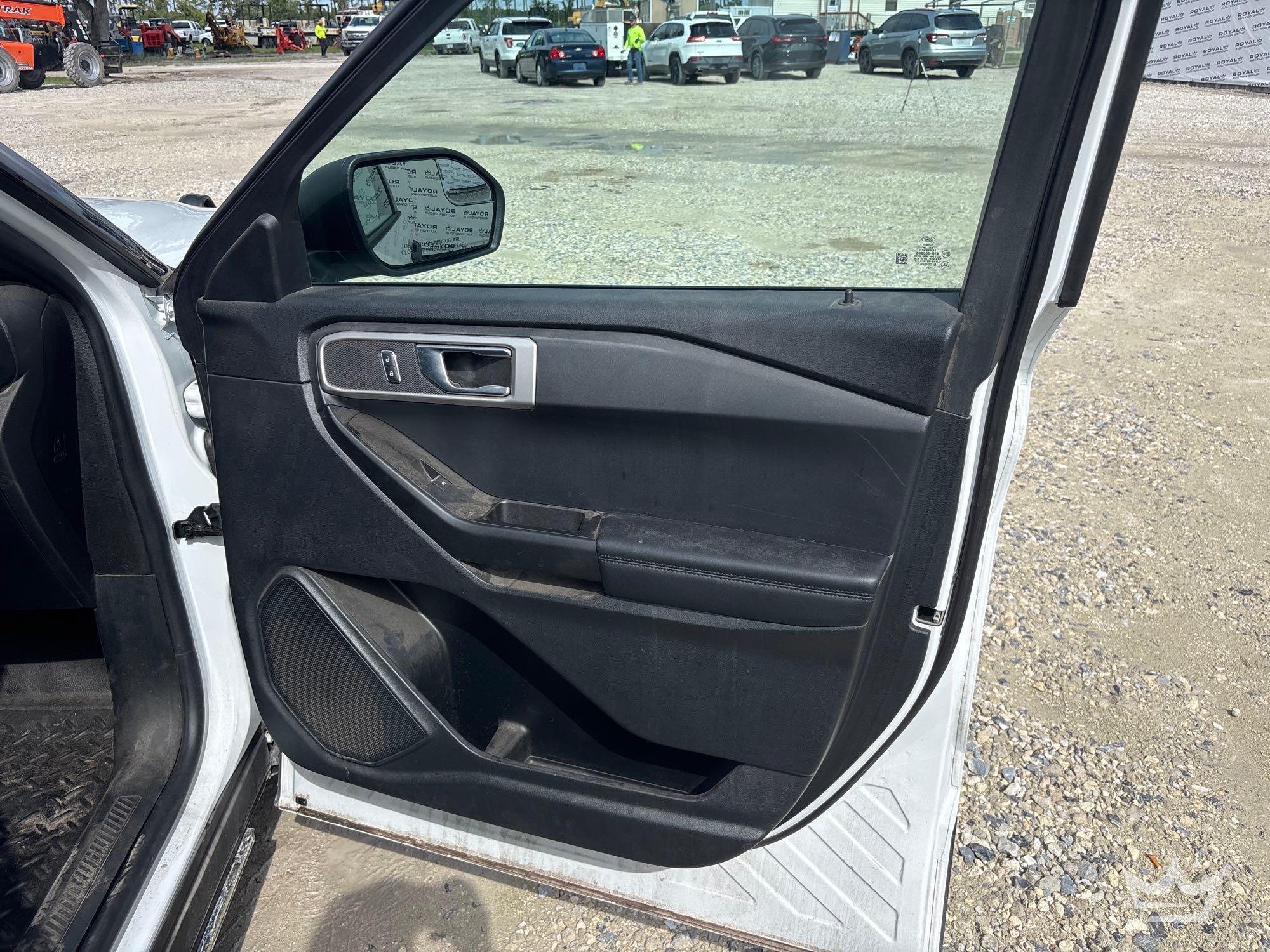 2020 Ford Explorer